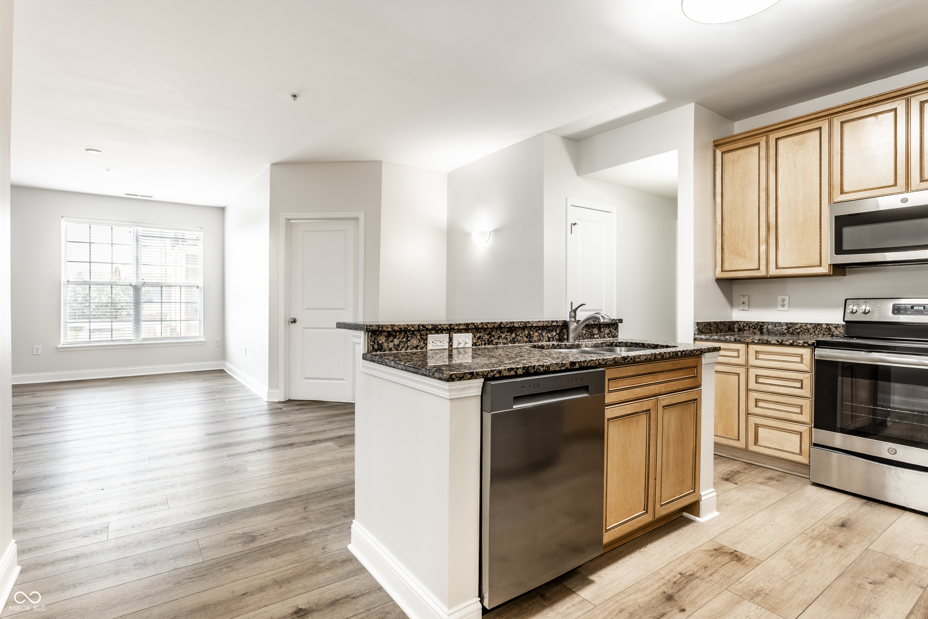 451 American Way N Unit: 1C