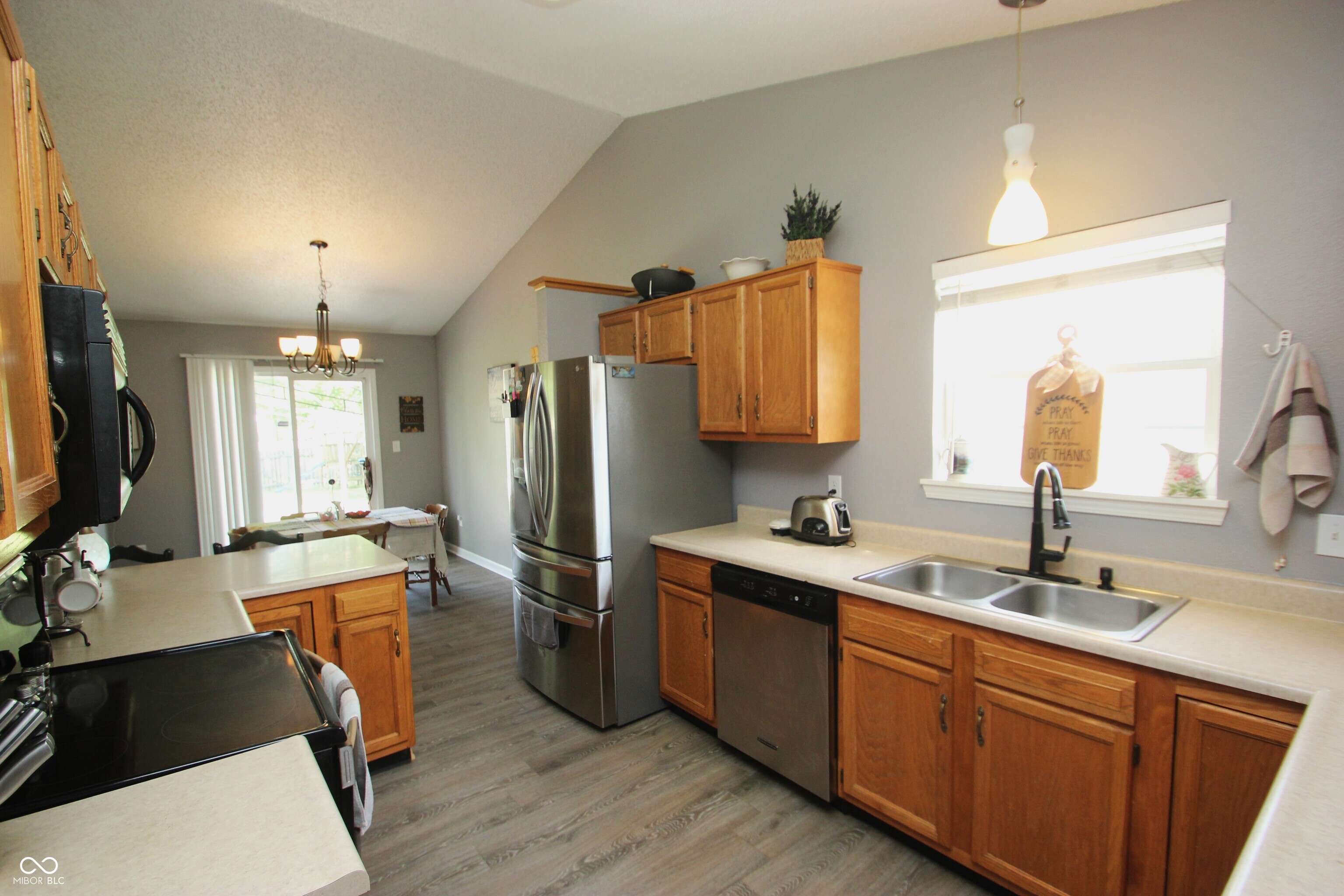 5112 Pine Hill Drive