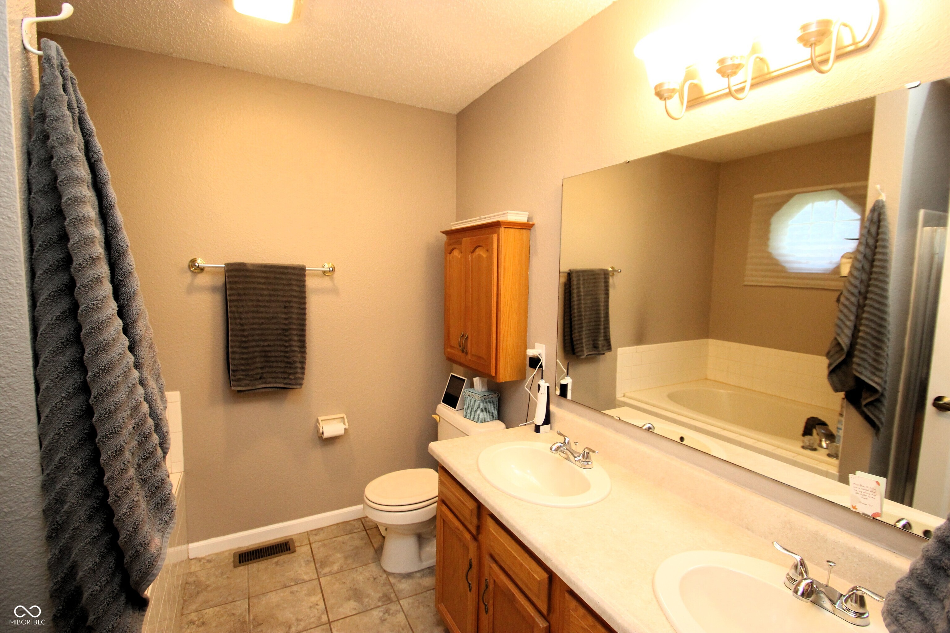 5112 Pine Hill Drive