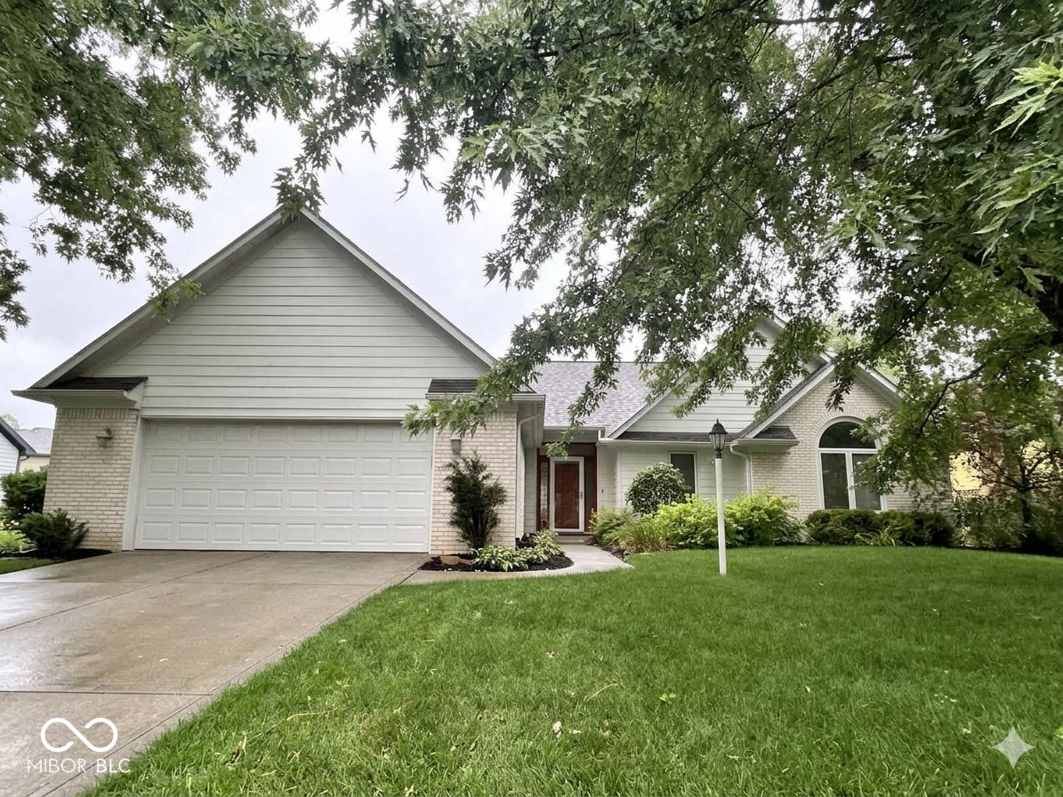 9020 Pinecreek Court