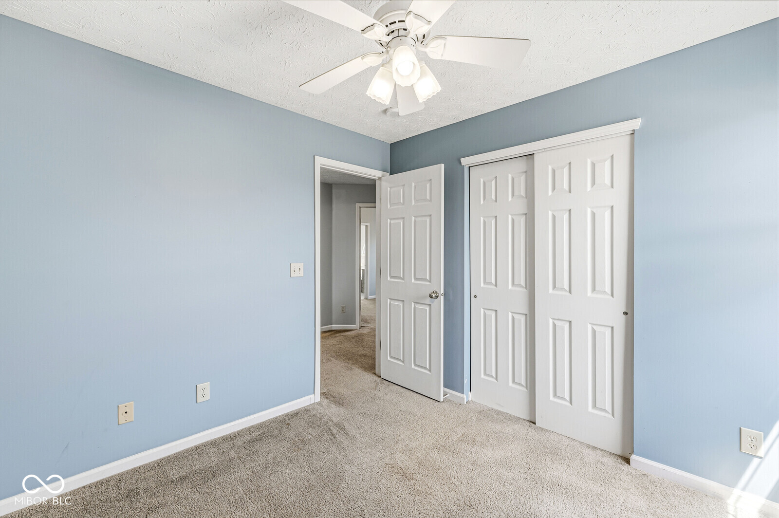 6244 Valleyview Drive