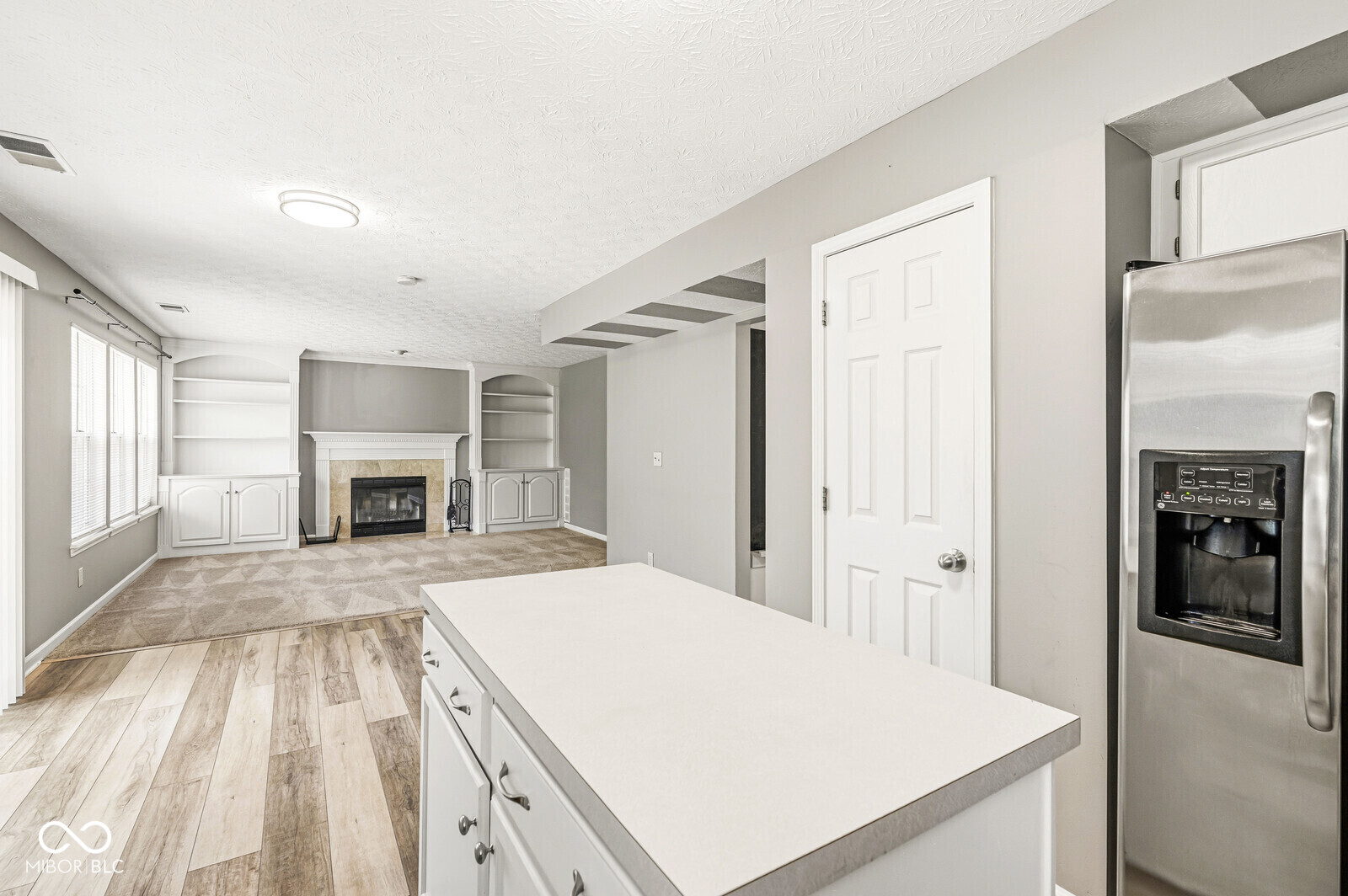 6244 Valleyview Drive