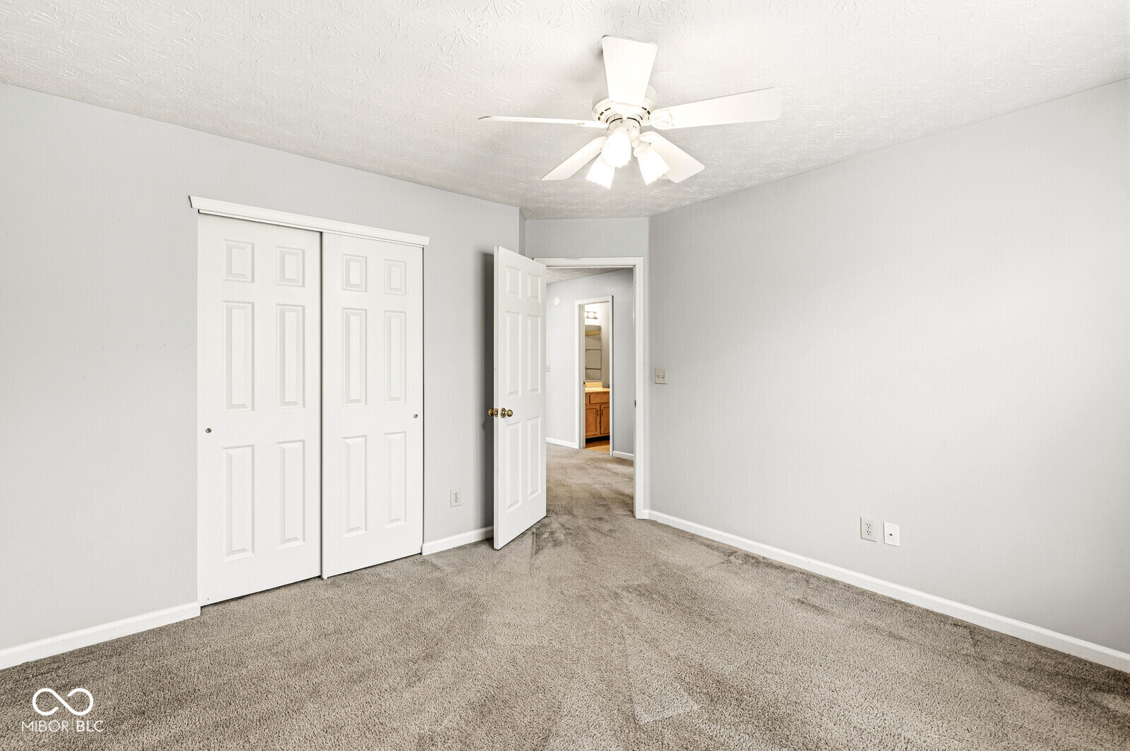 6244 Valleyview Drive