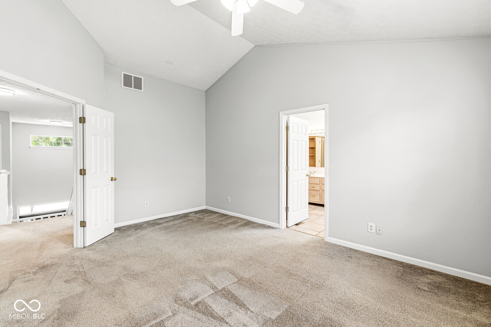 6244 Valleyview Drive