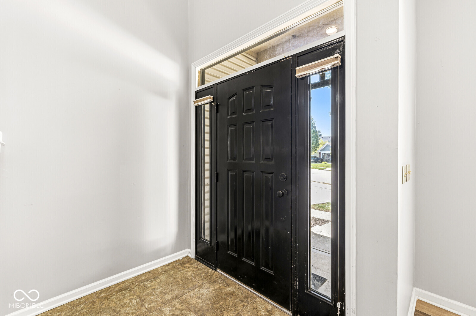 6244 Valleyview Drive