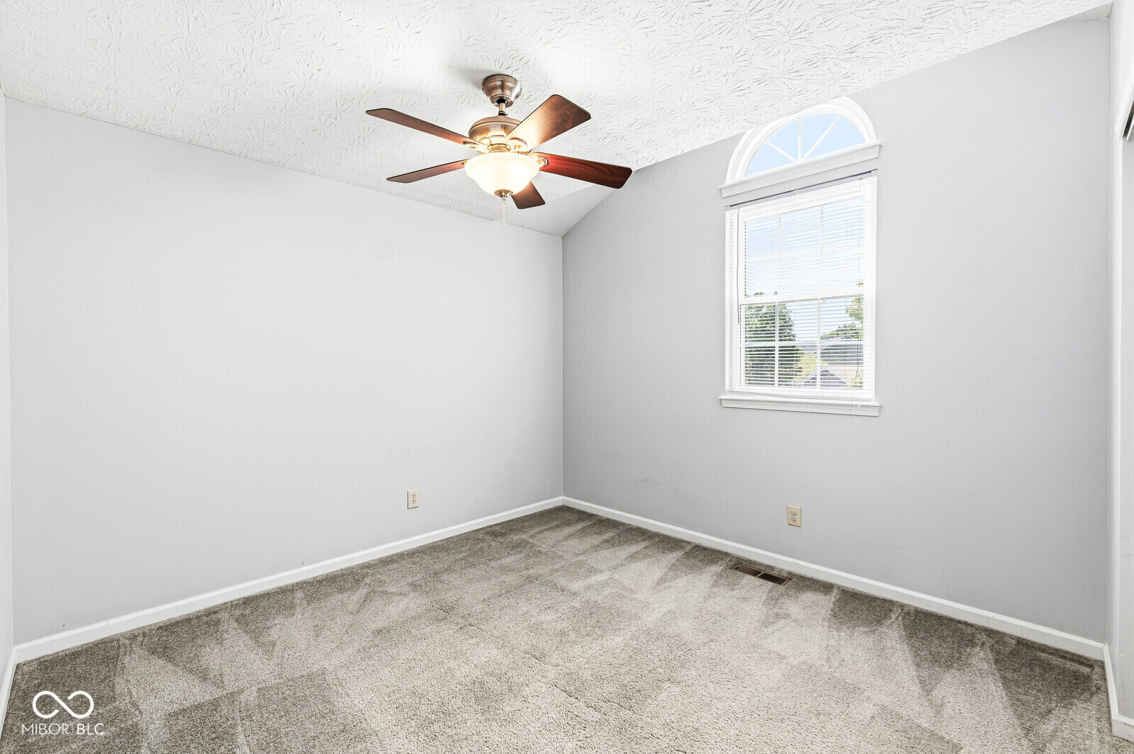 6244 Valleyview Drive
