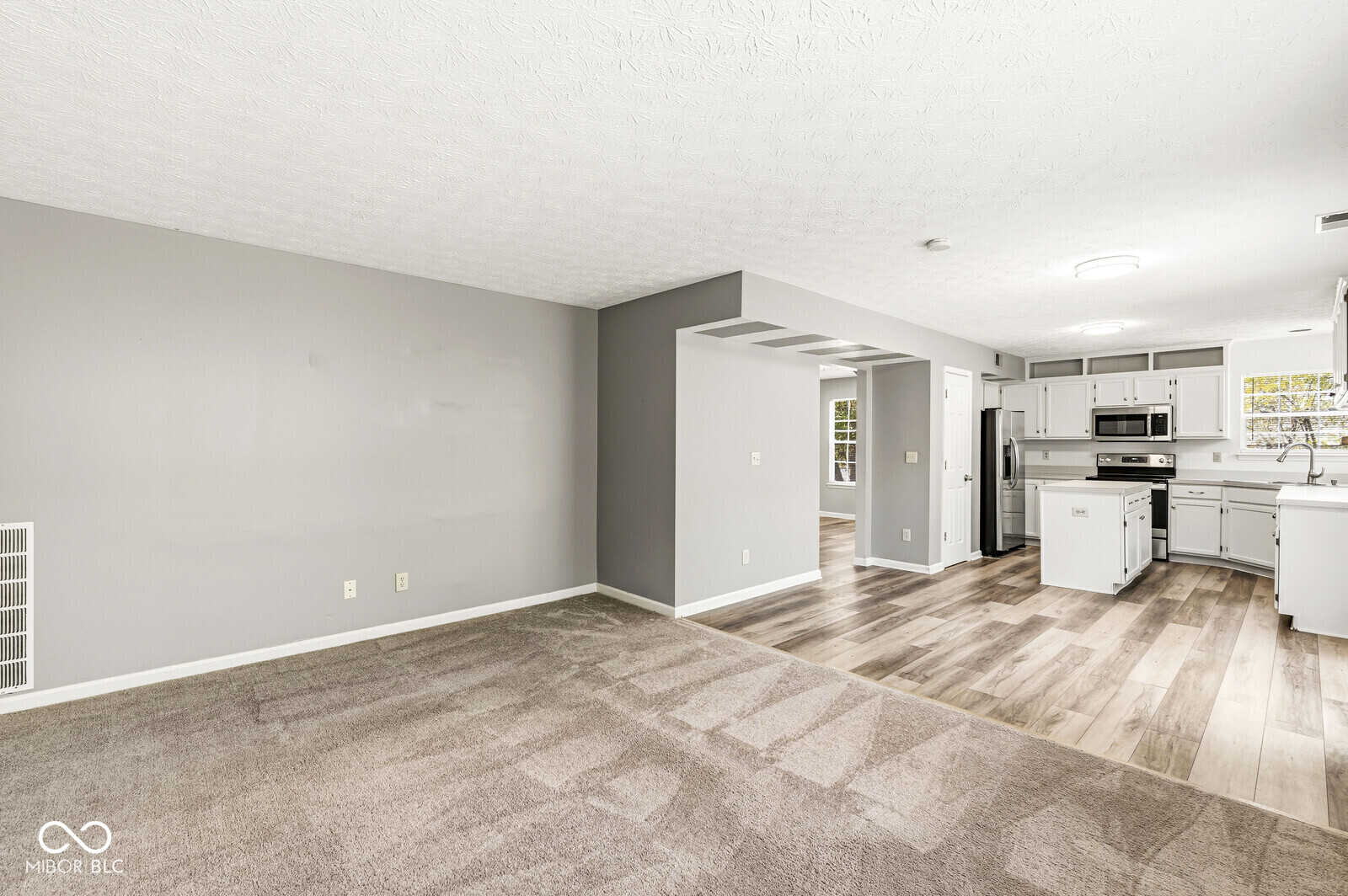 6244 Valleyview Drive