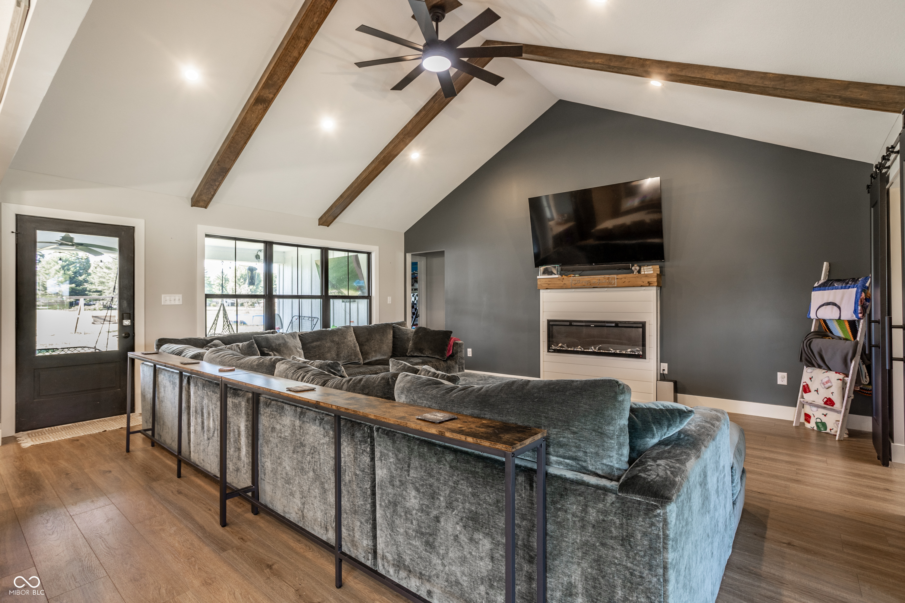 2129 E County Road 200 Road N