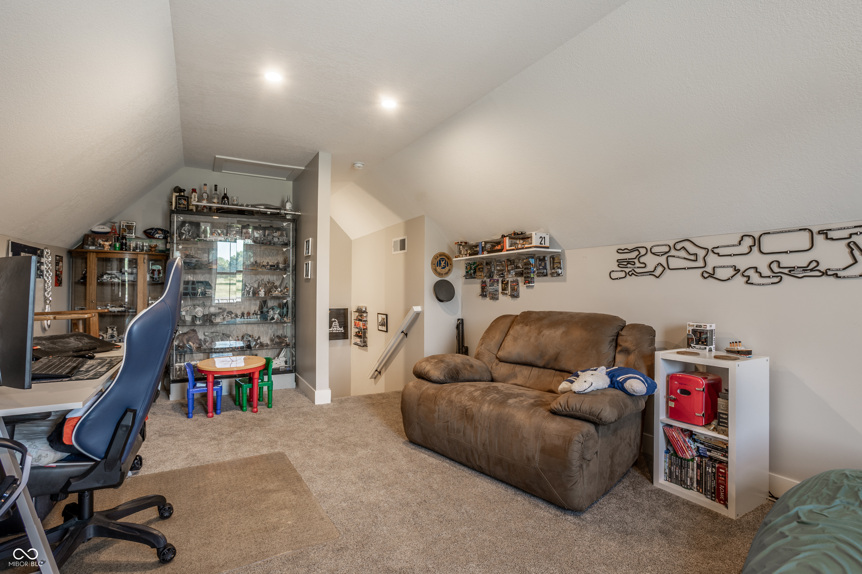 2129 E County Road 200 Road N