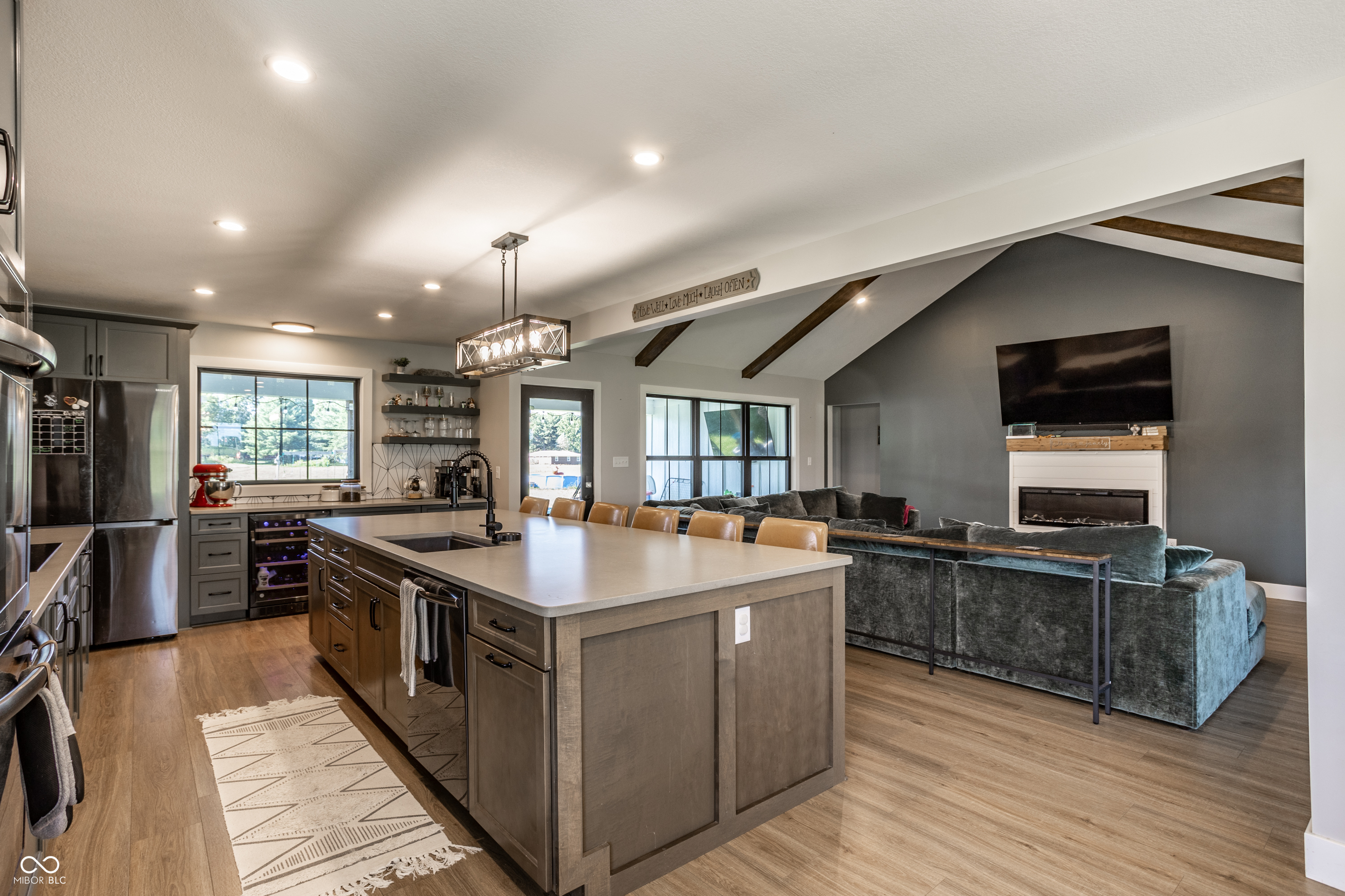 2129 E County Road 200 Road N