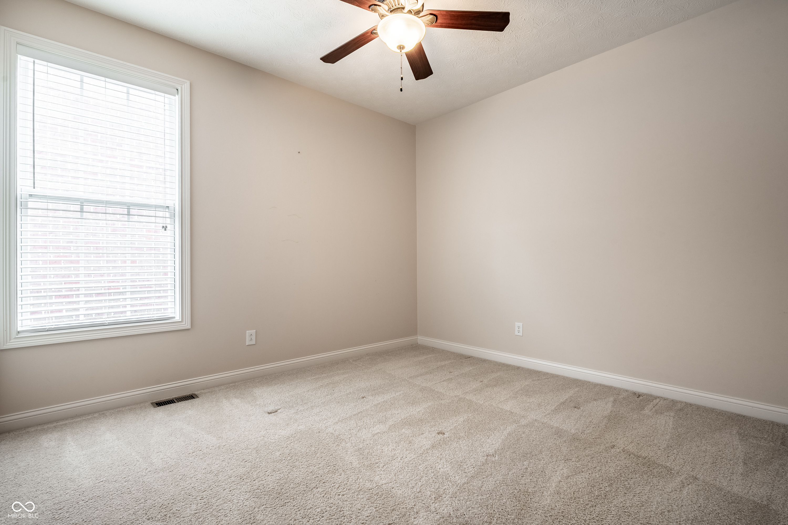 15471 Mission Hills Drive