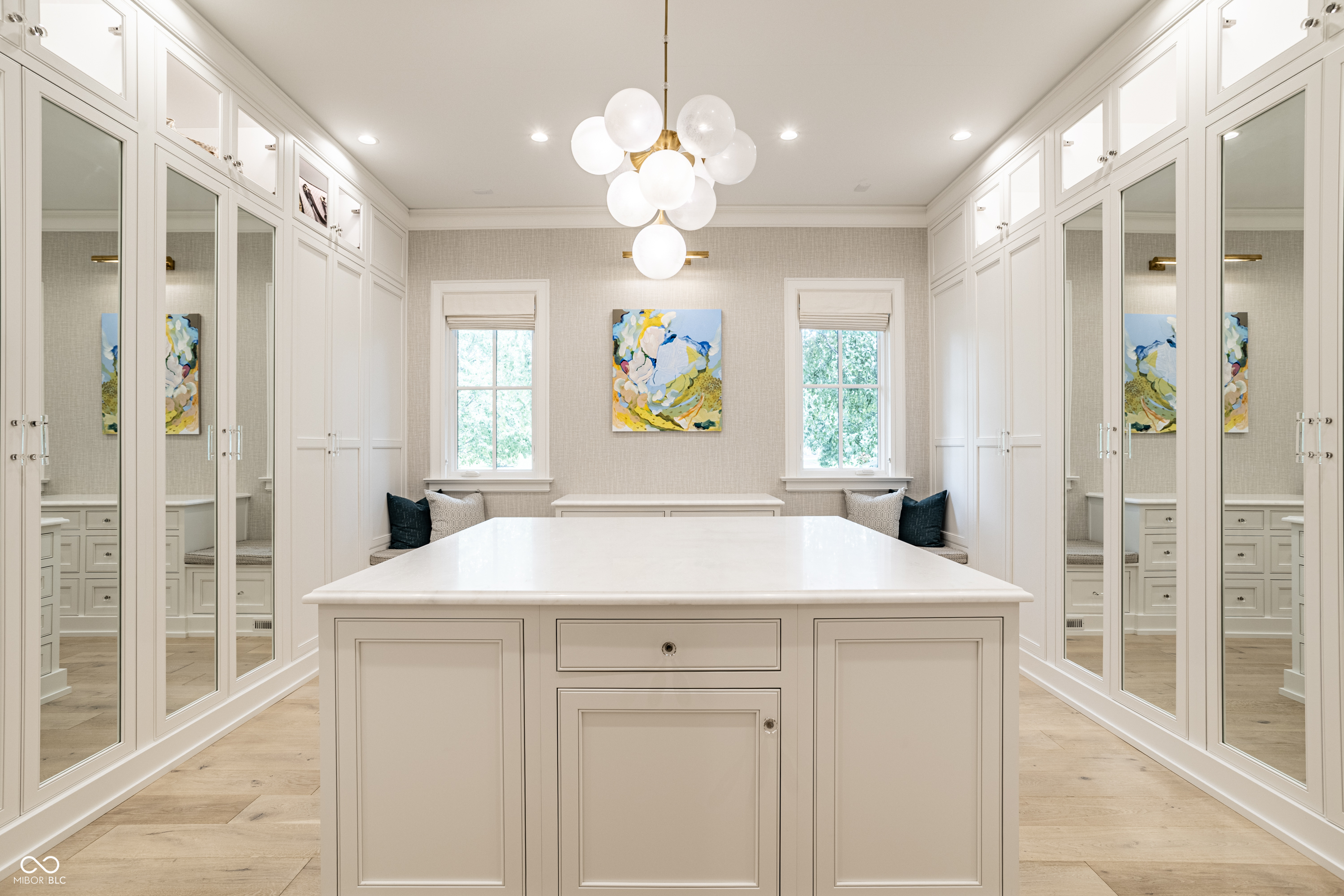1121 Laurelwood