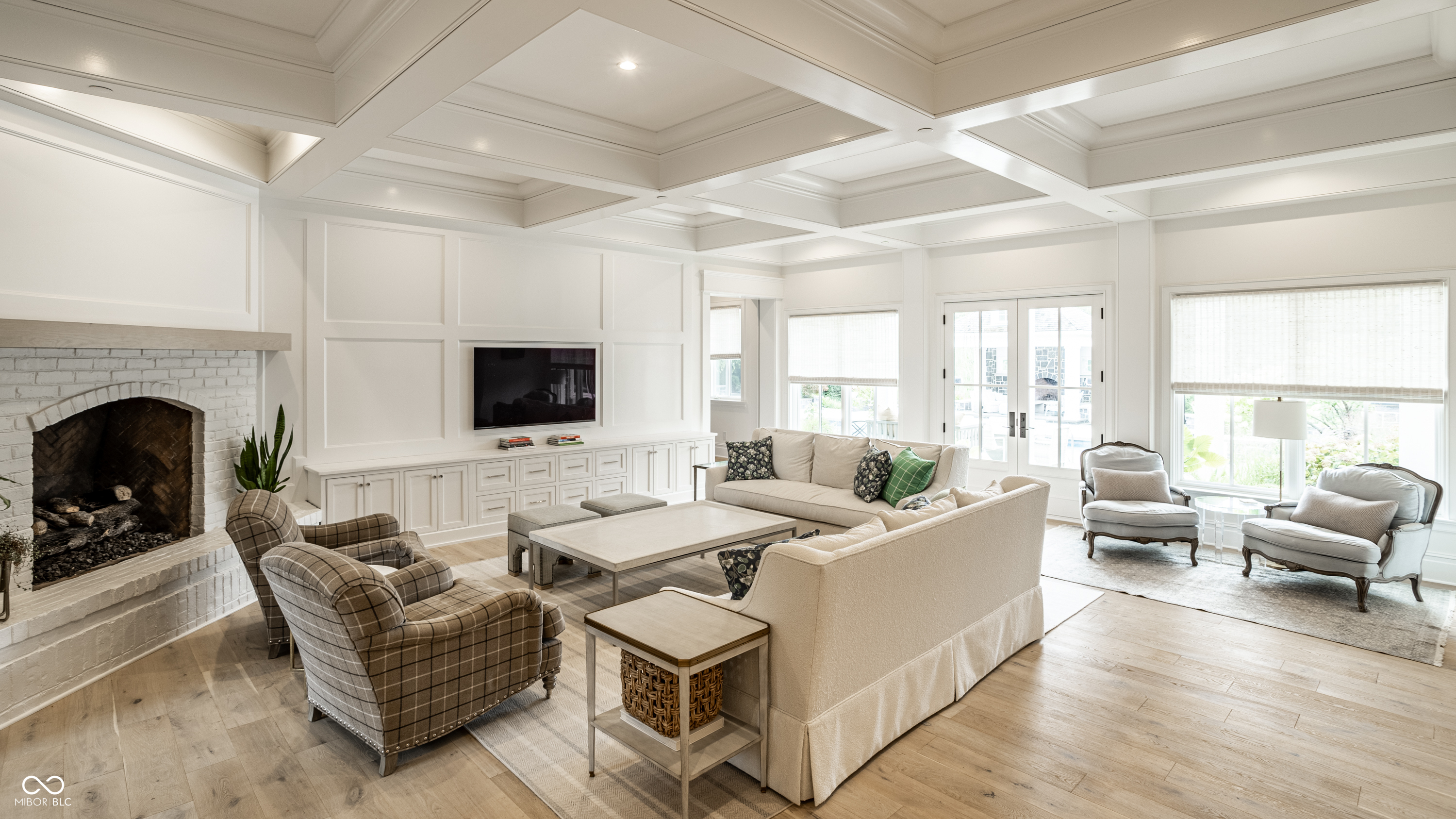 1121 Laurelwood