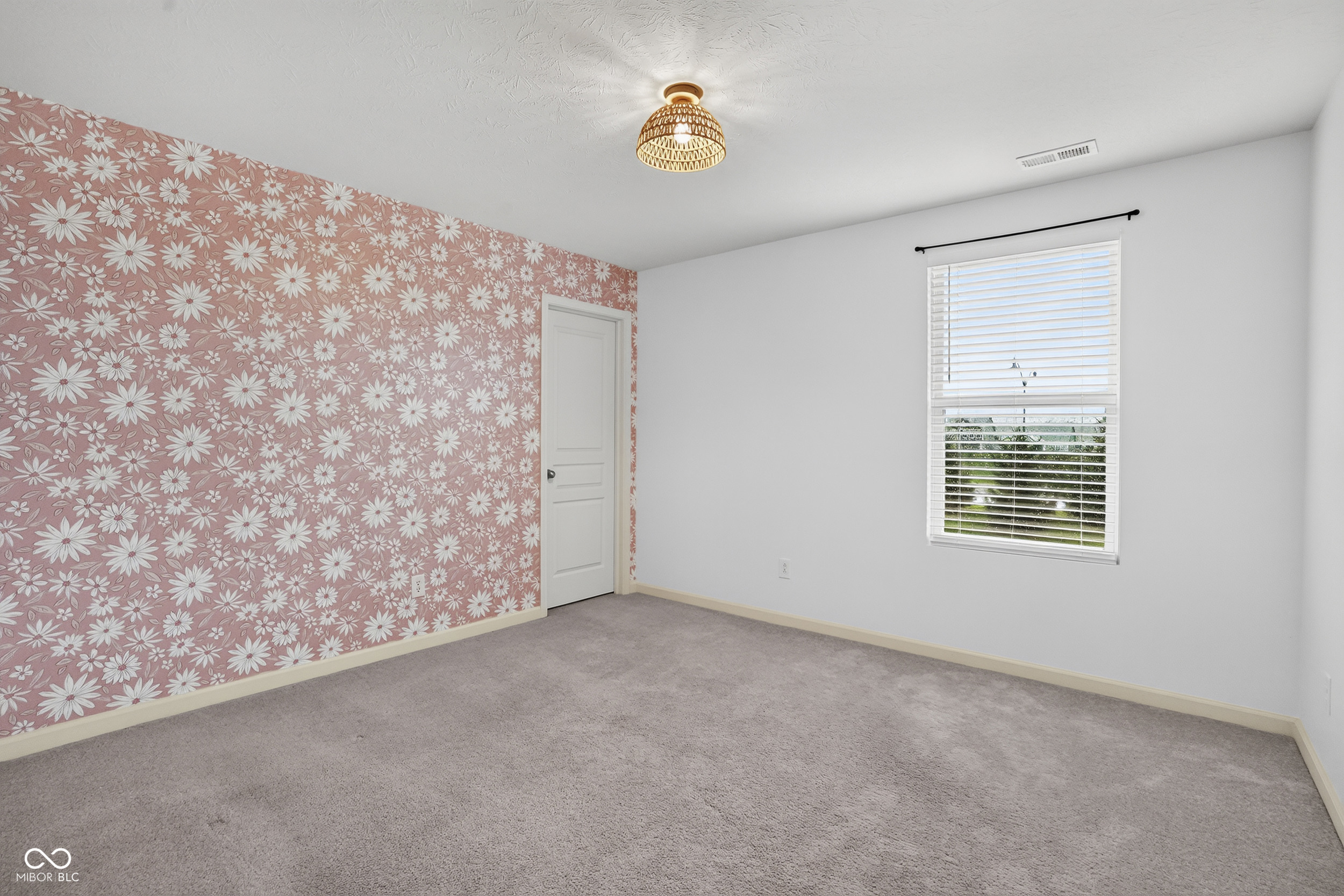 13570 Longrise Lane