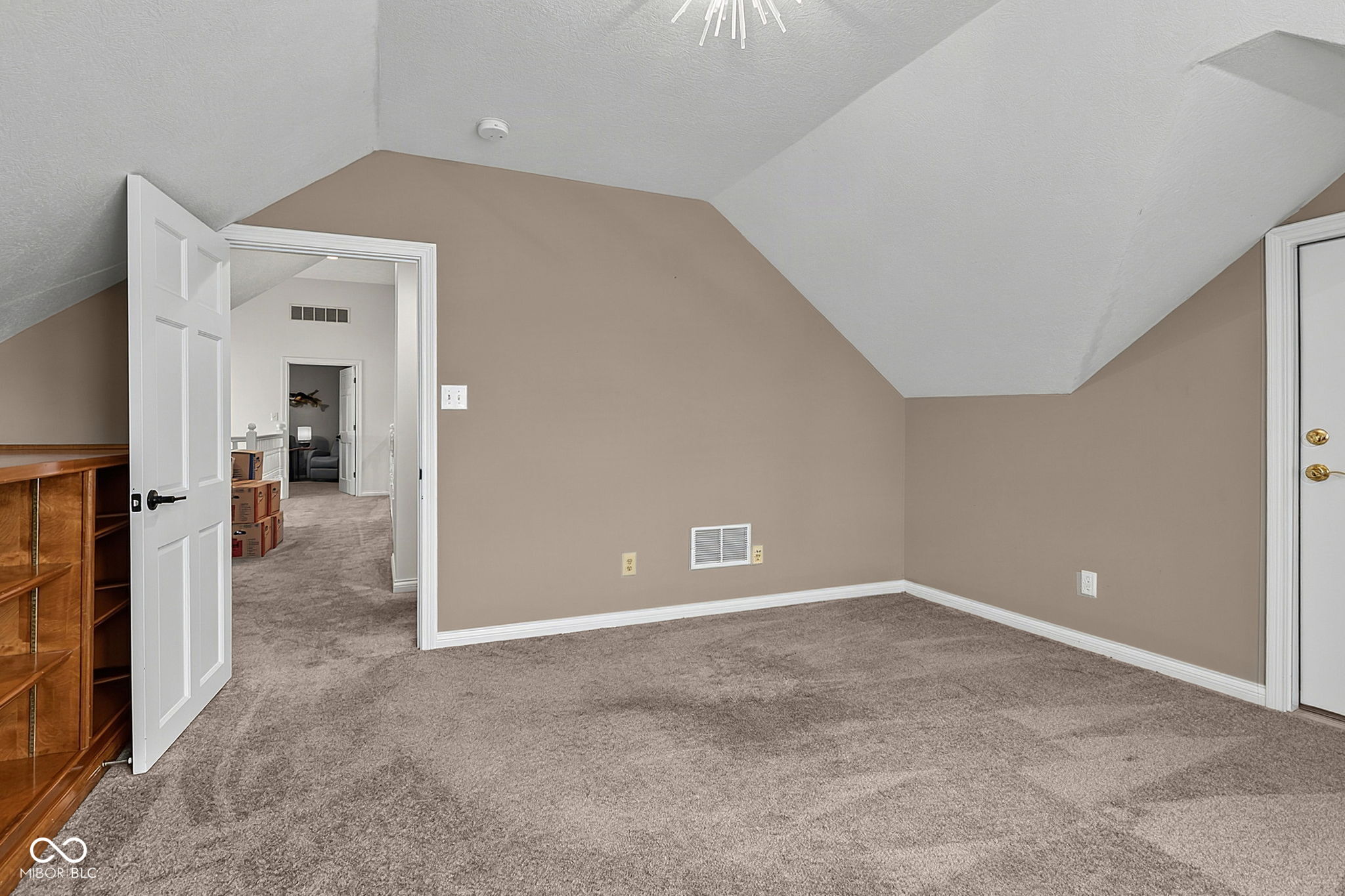 7721 Shagbark Court