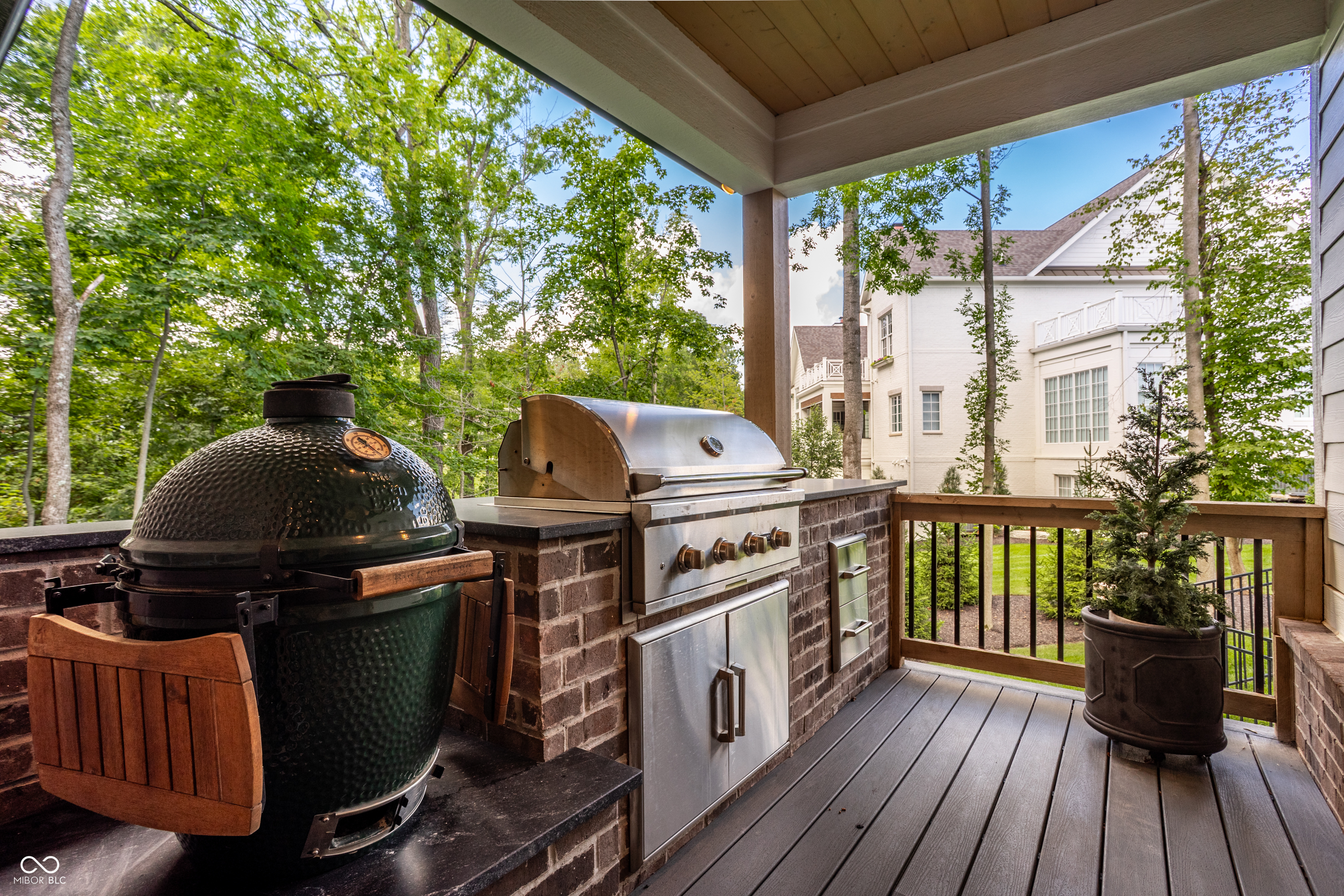 969 Chatham Ridge Court