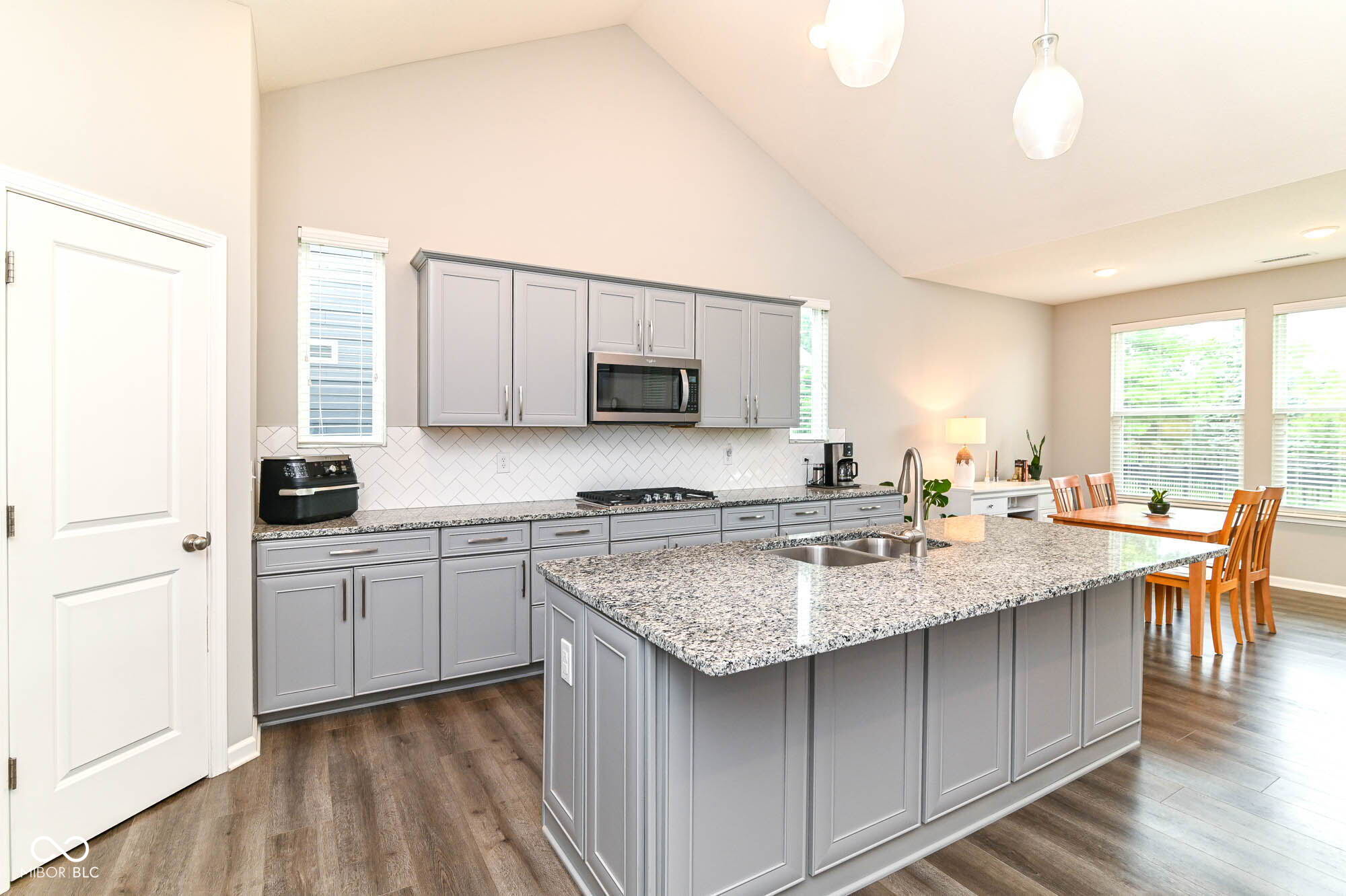 872 Cedar Grove Landing