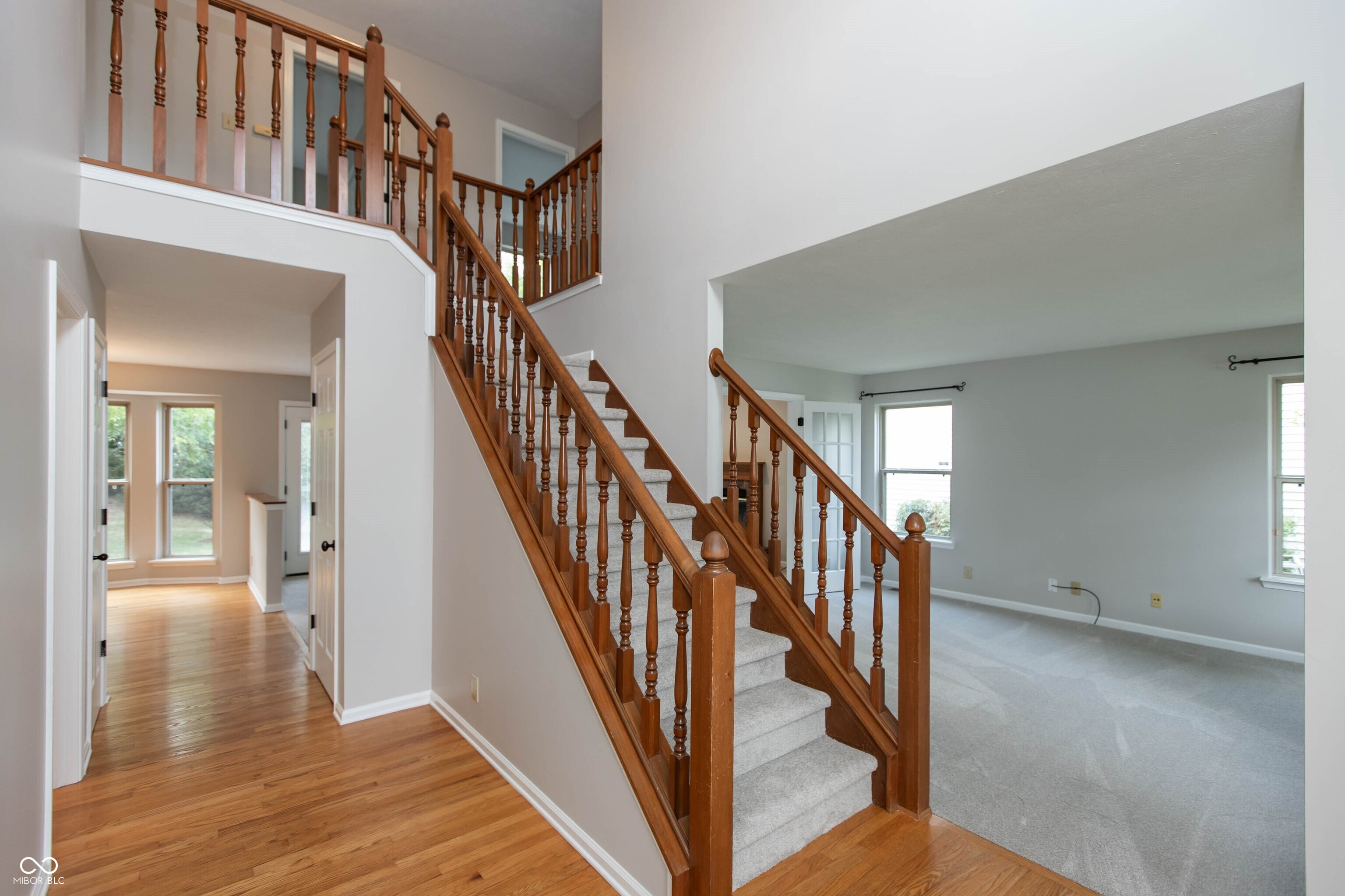 10517 Greenway Drive