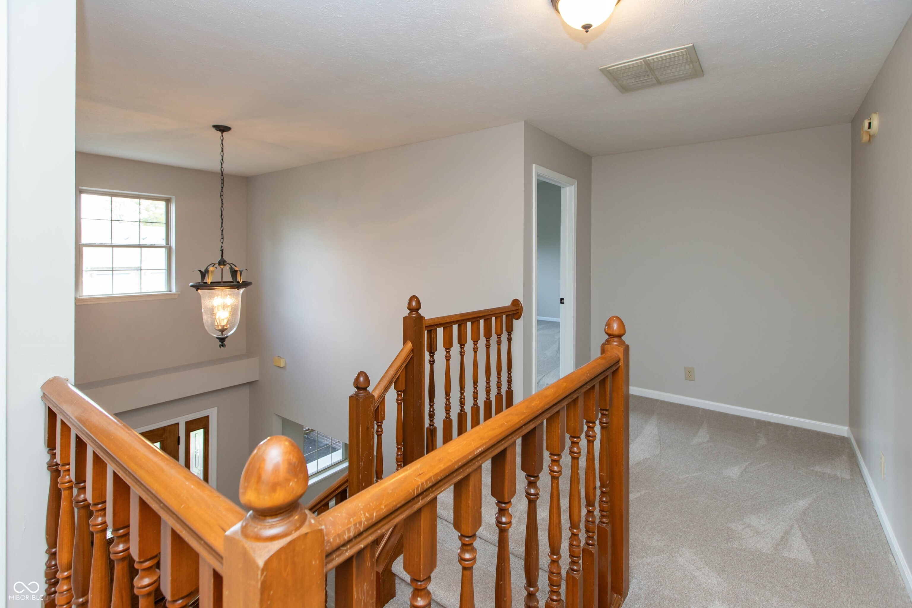 10517 Greenway Drive