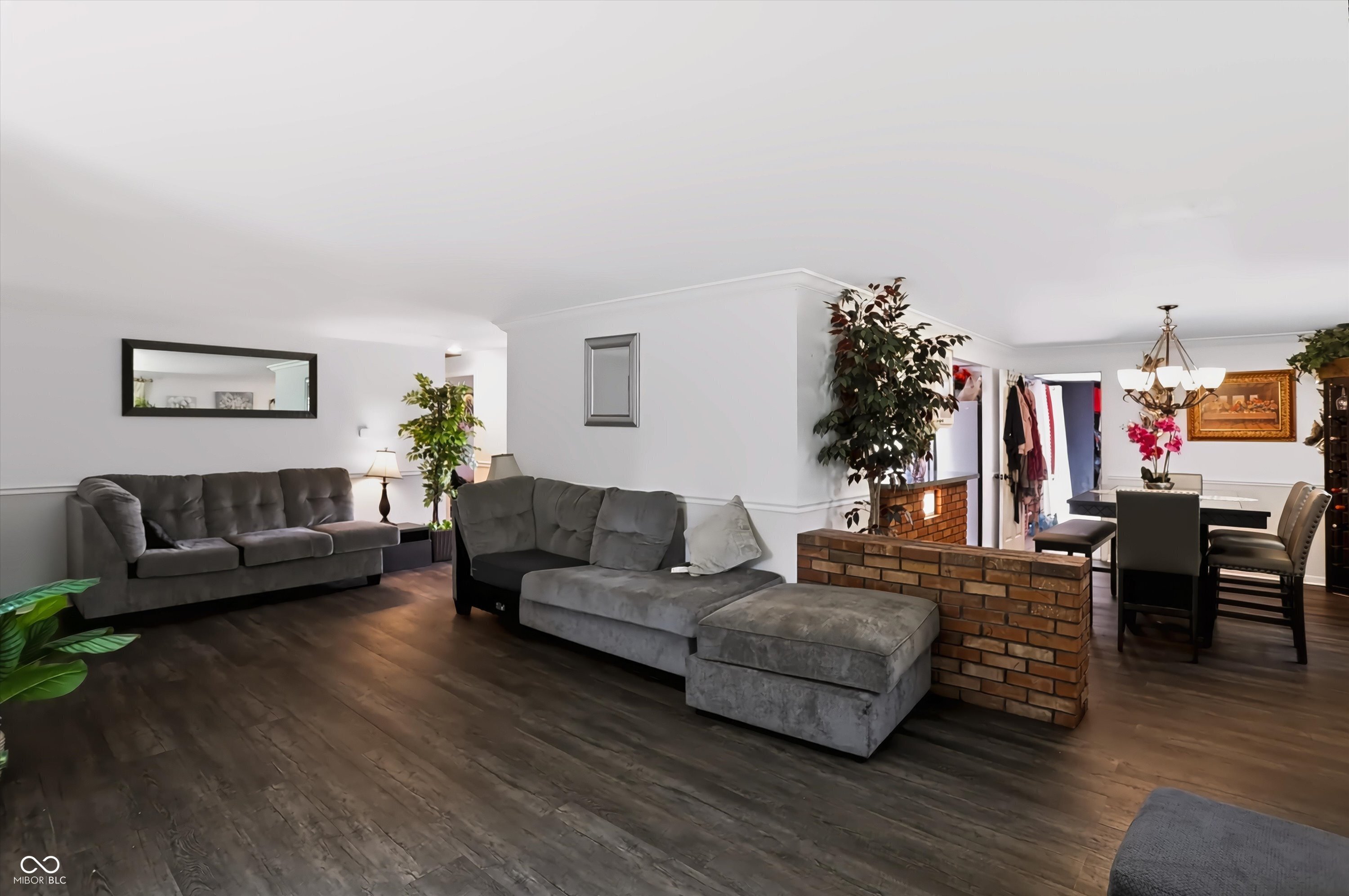 7105 Hague Road