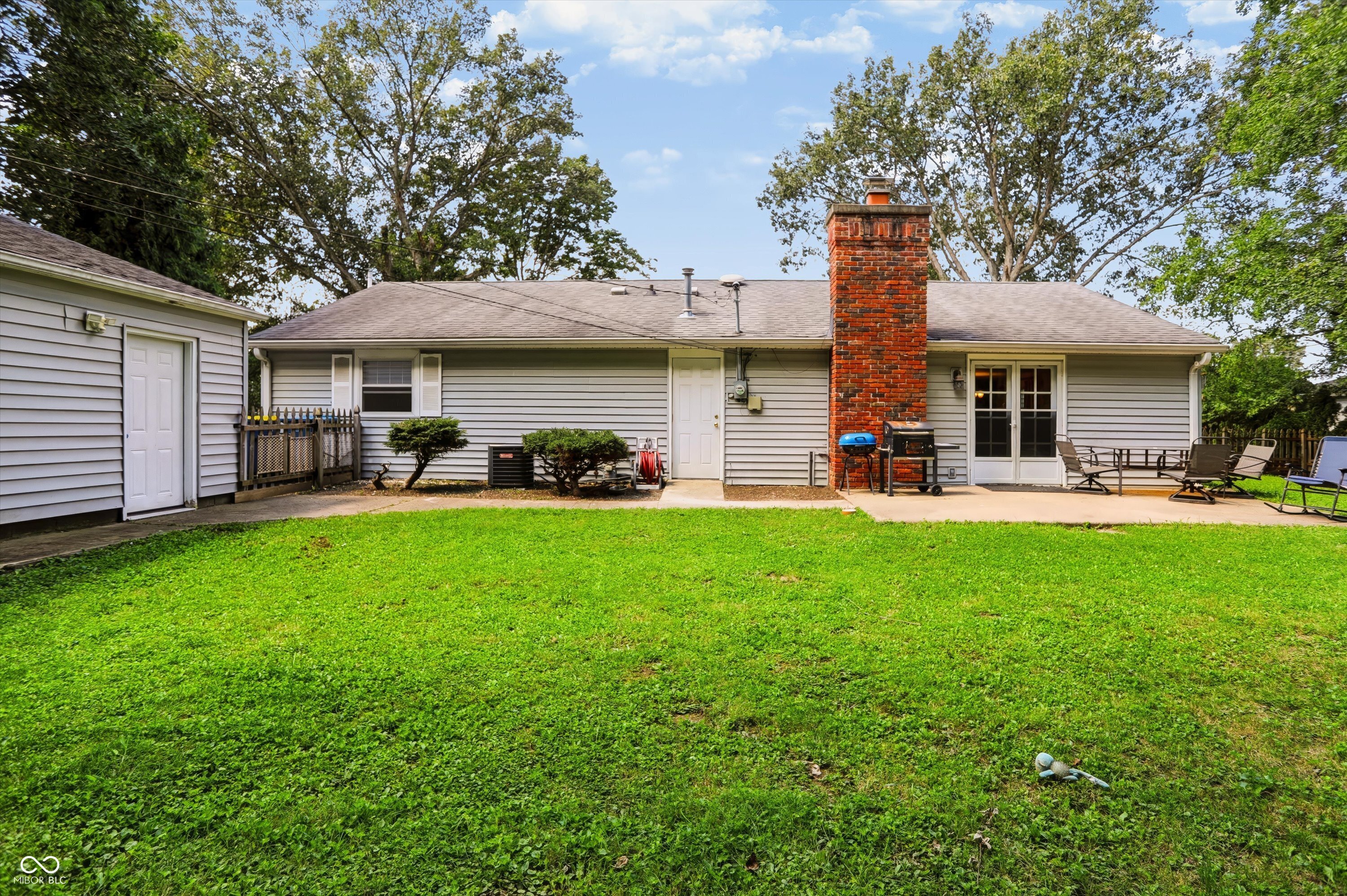 7105 Hague Road
