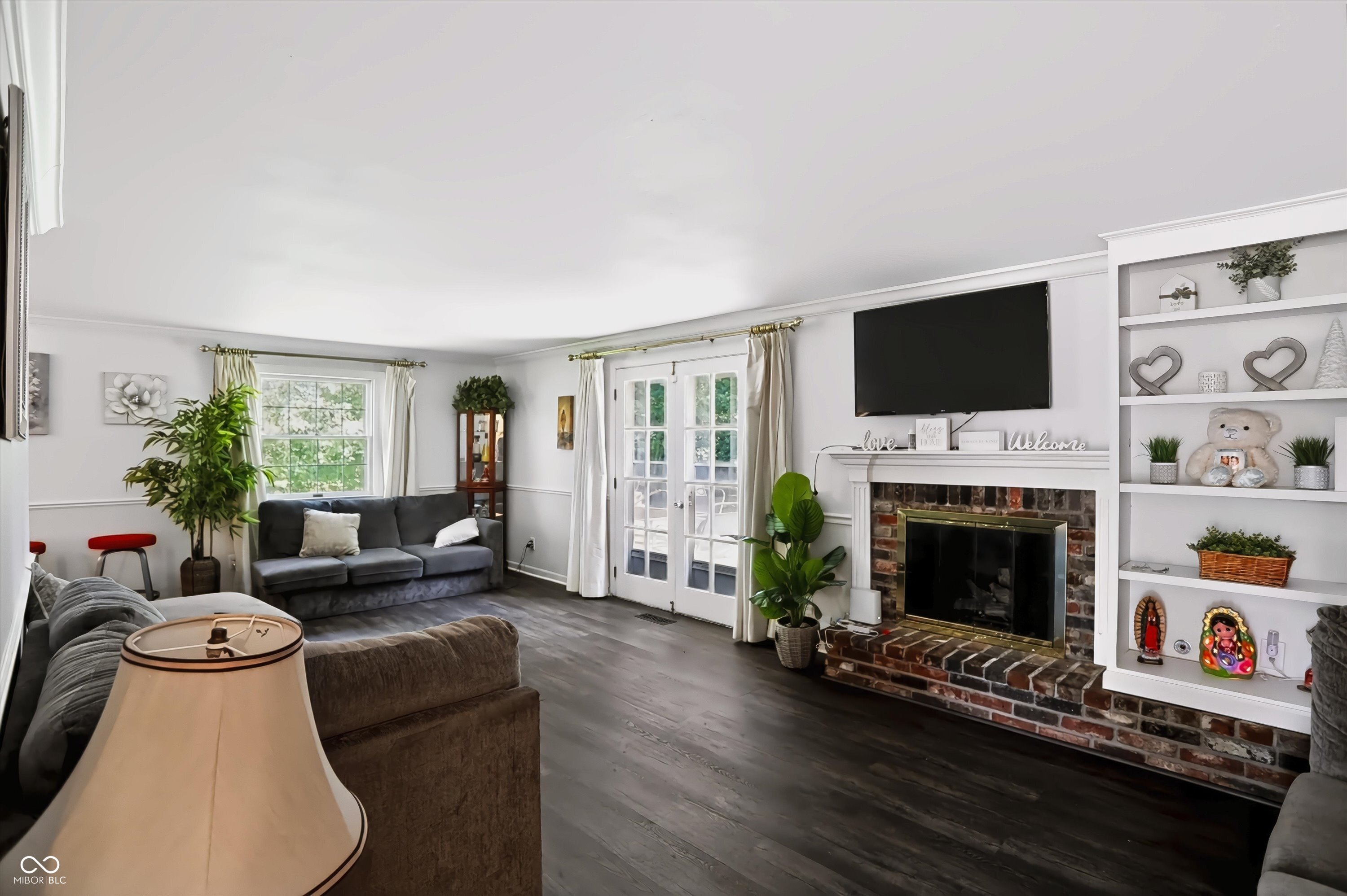 7105 Hague Road