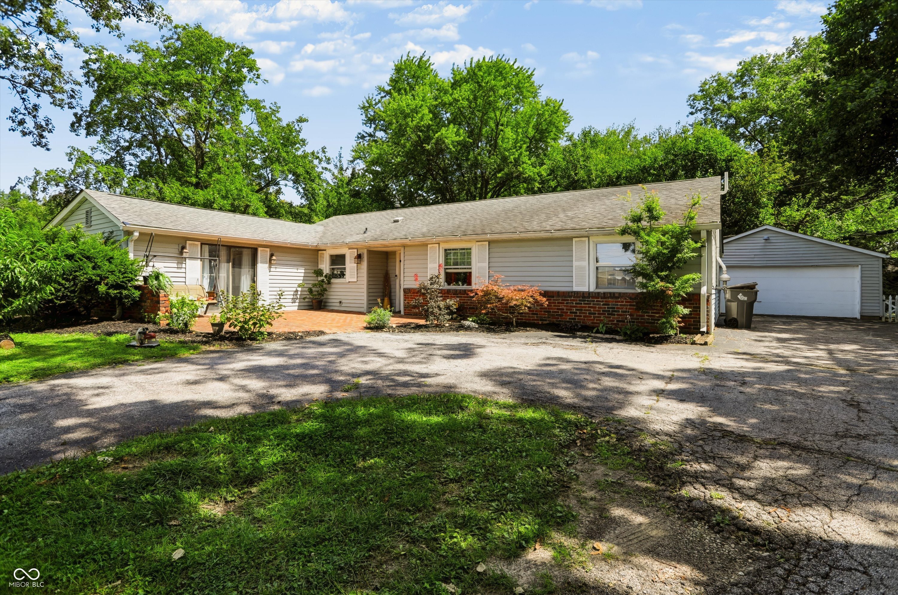 7105 Hague Road
