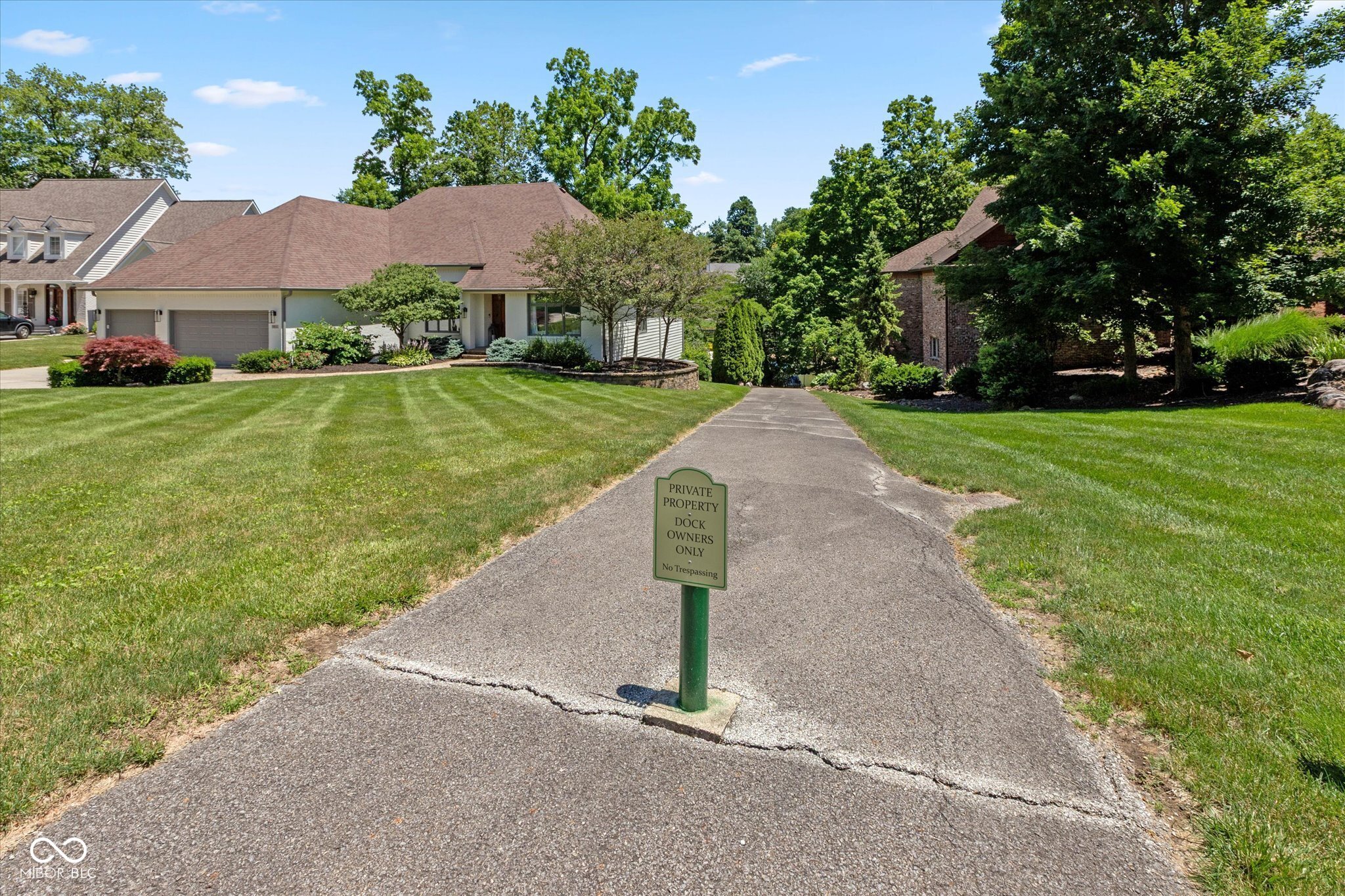 8922 Admirals Bay Drive