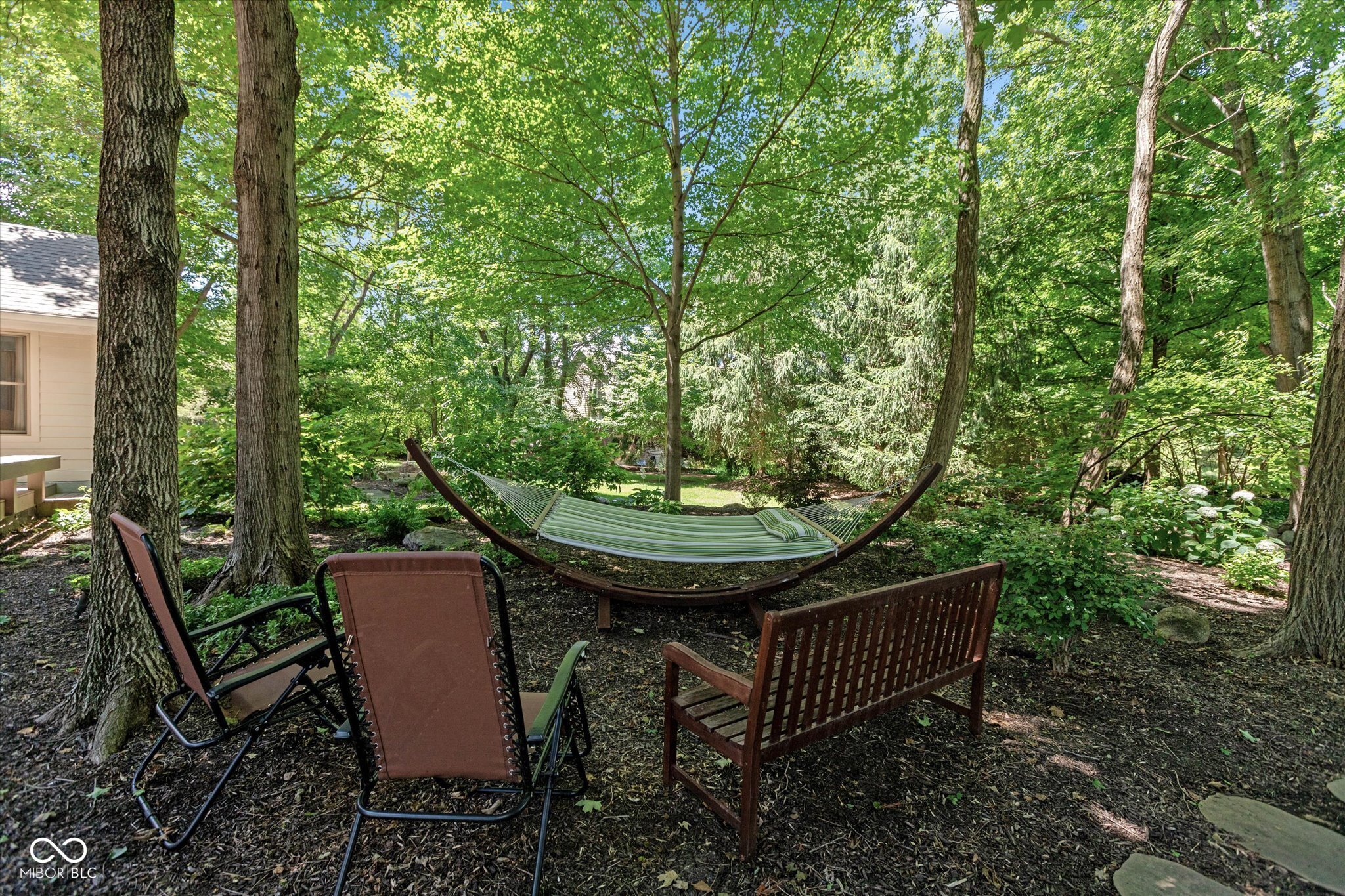 8922 Admirals Bay Drive