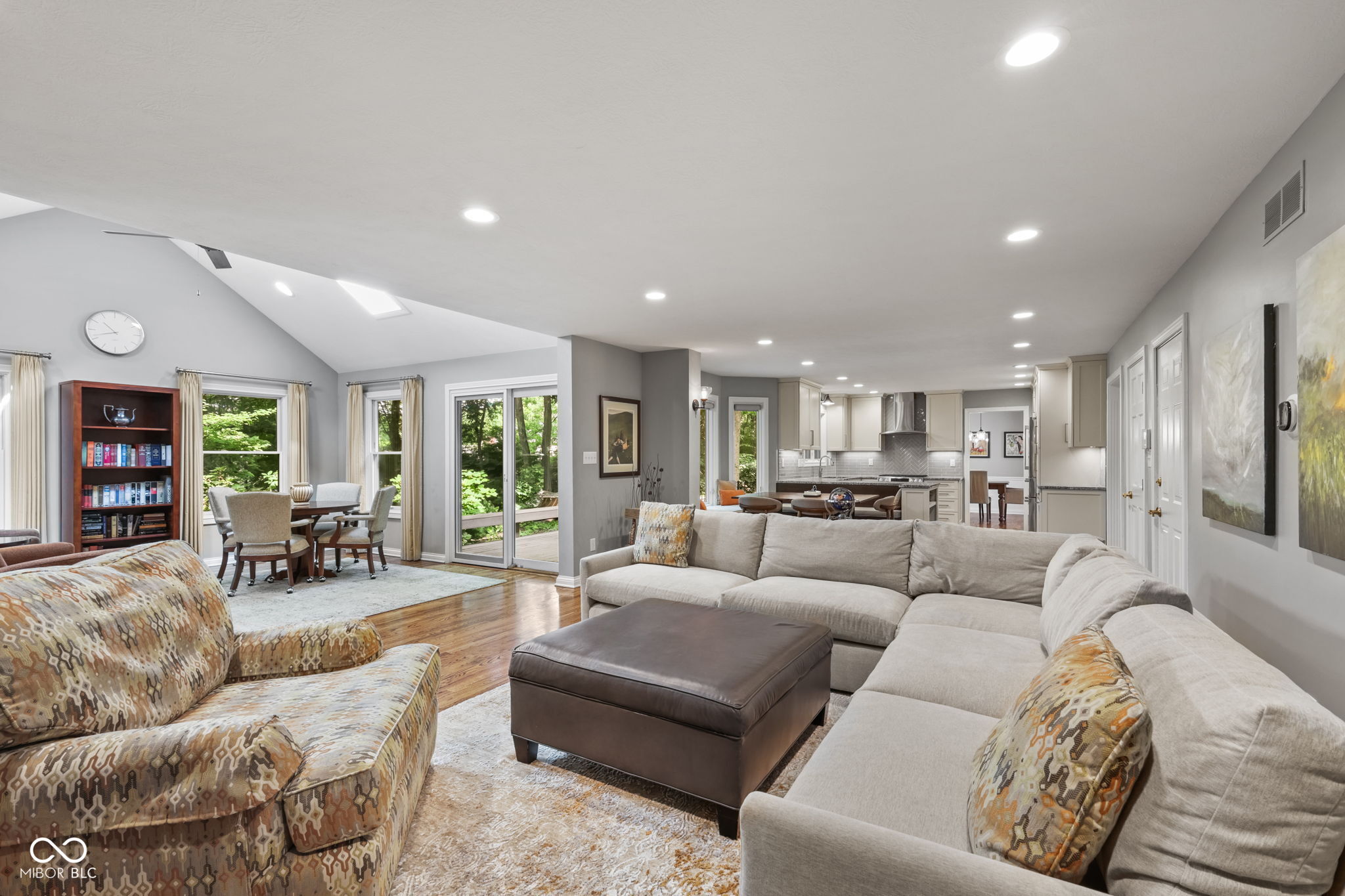 8922 Admirals Bay Drive