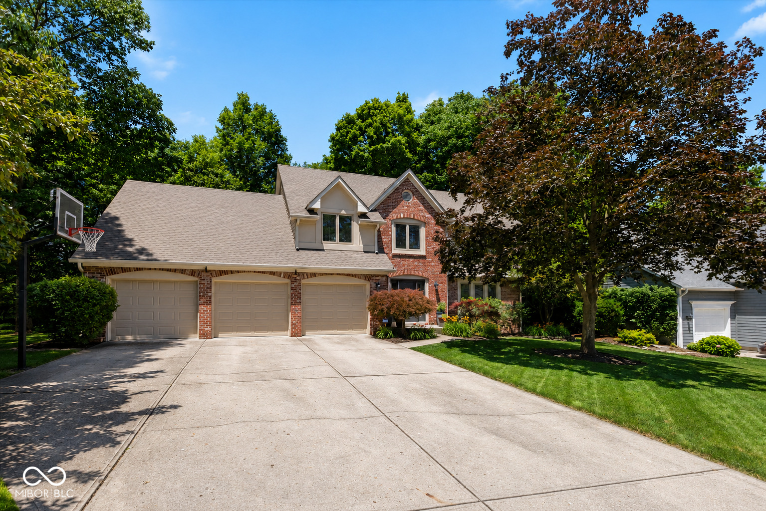 8922 Admirals Bay Drive