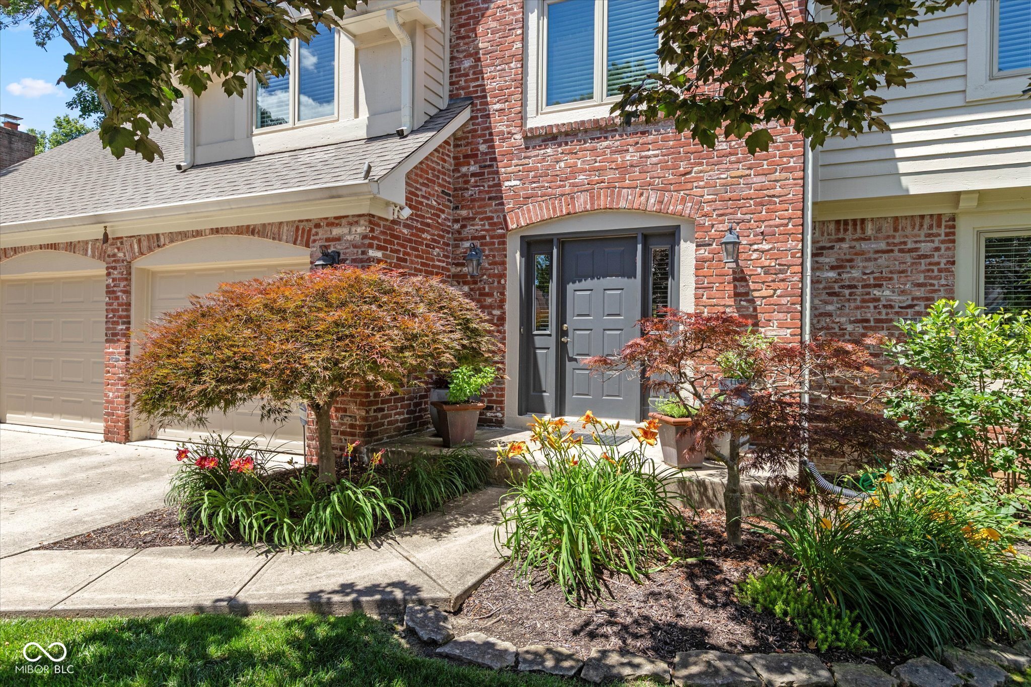 8922 Admirals Bay Drive