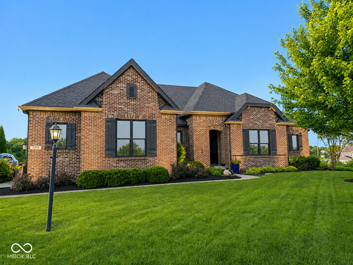 16858 Meadow Wood Court