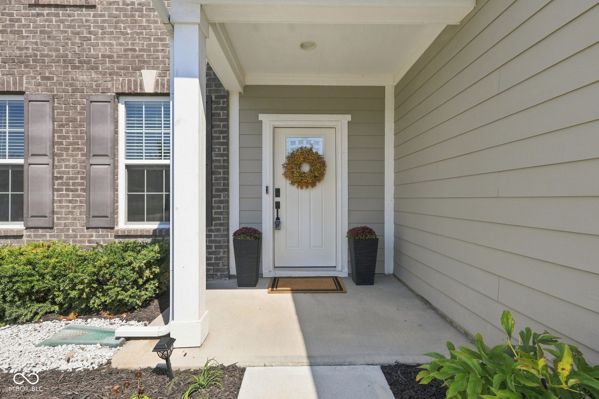 11864 Crossbill Court