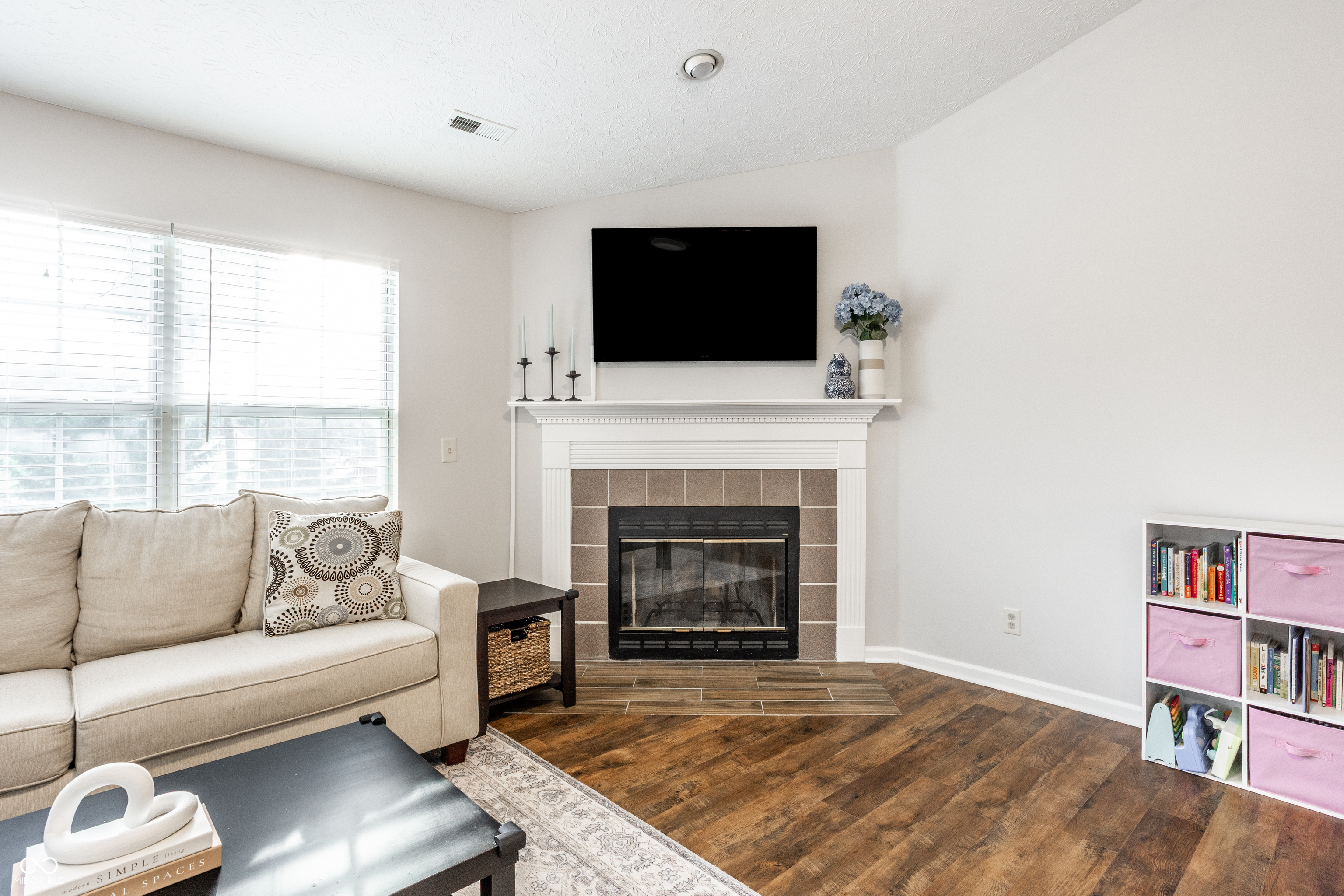 10236 Chamomile Court