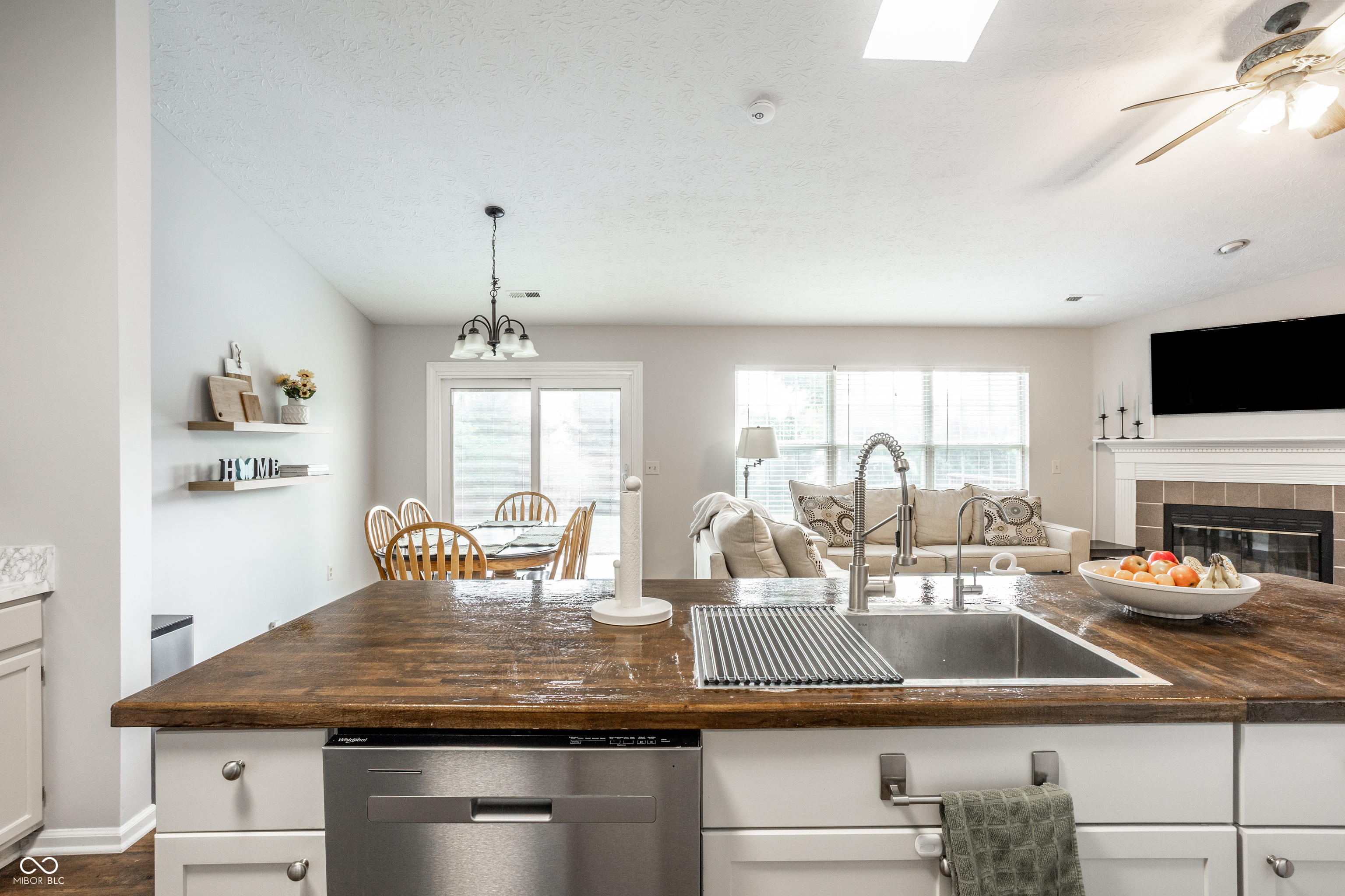 10236 Chamomile Court