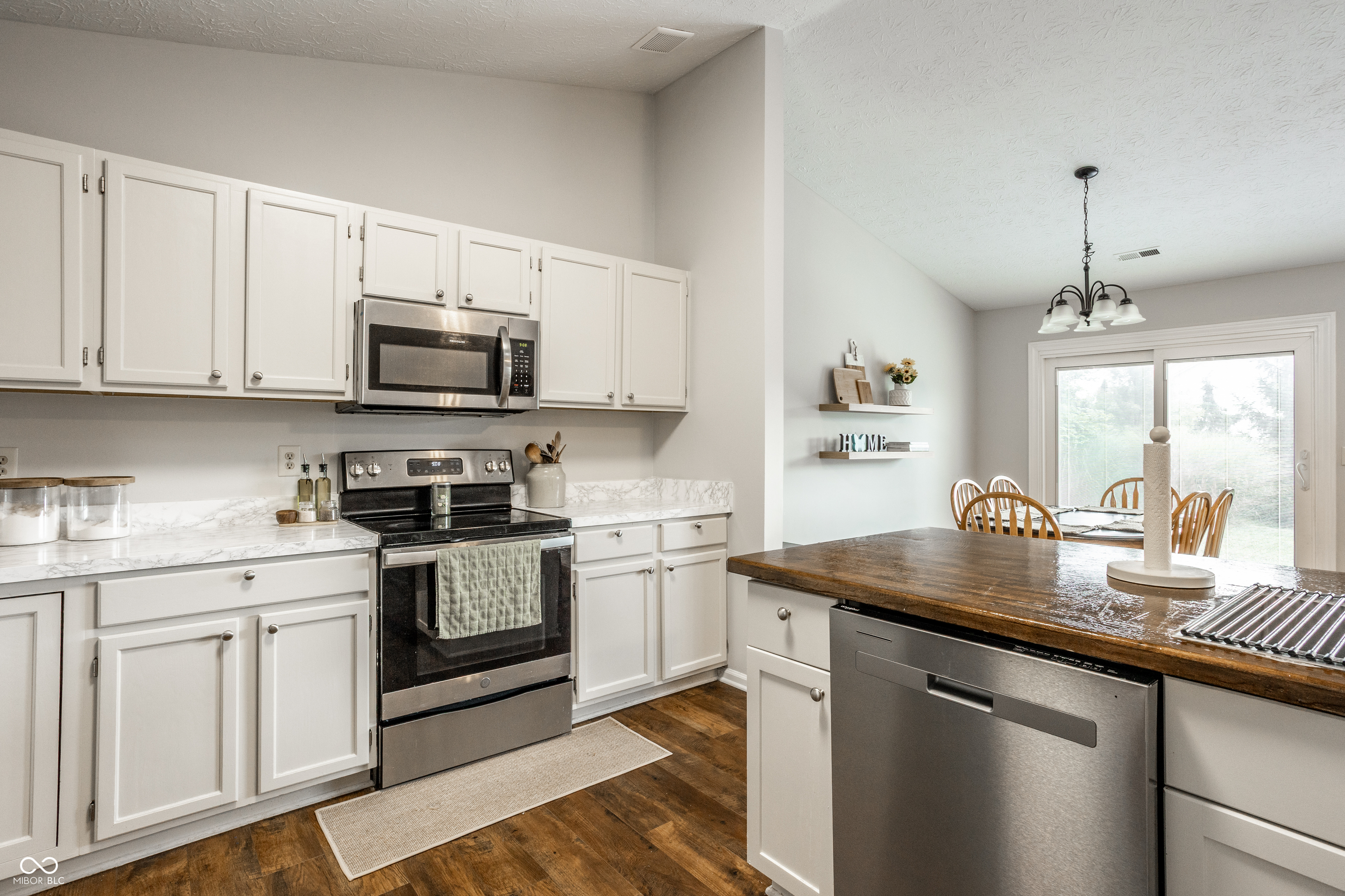10236 Chamomile Court