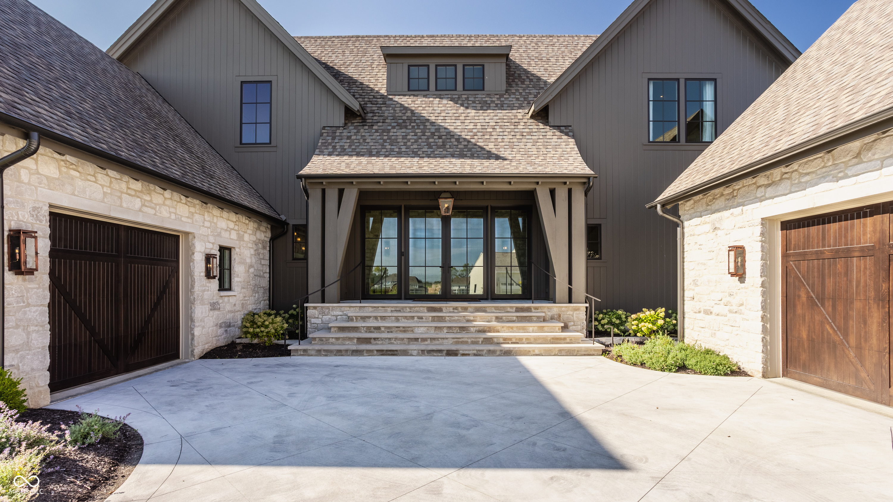 1445 Chatham Ridge Court