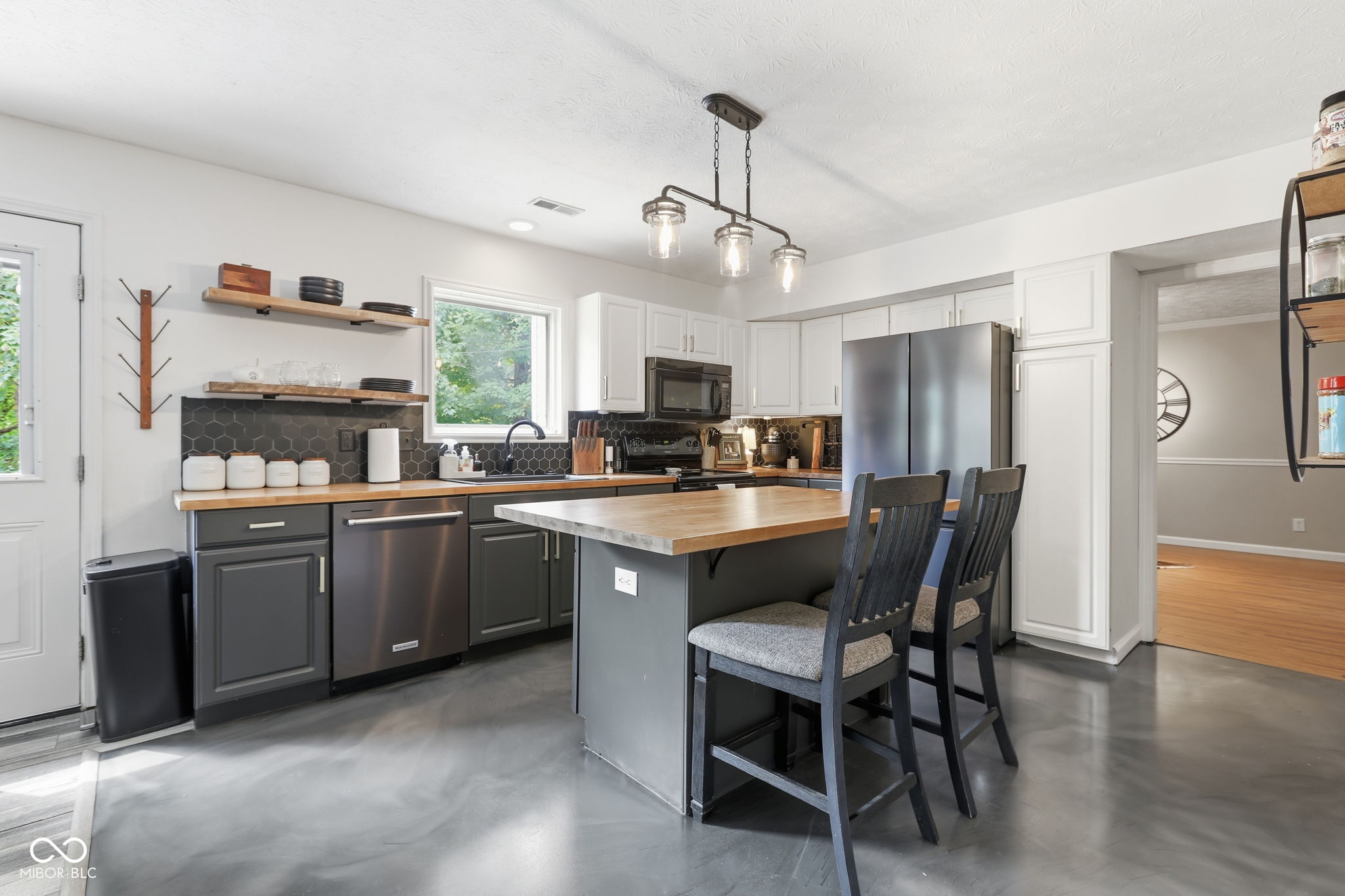 11370 Wilderness Trail
