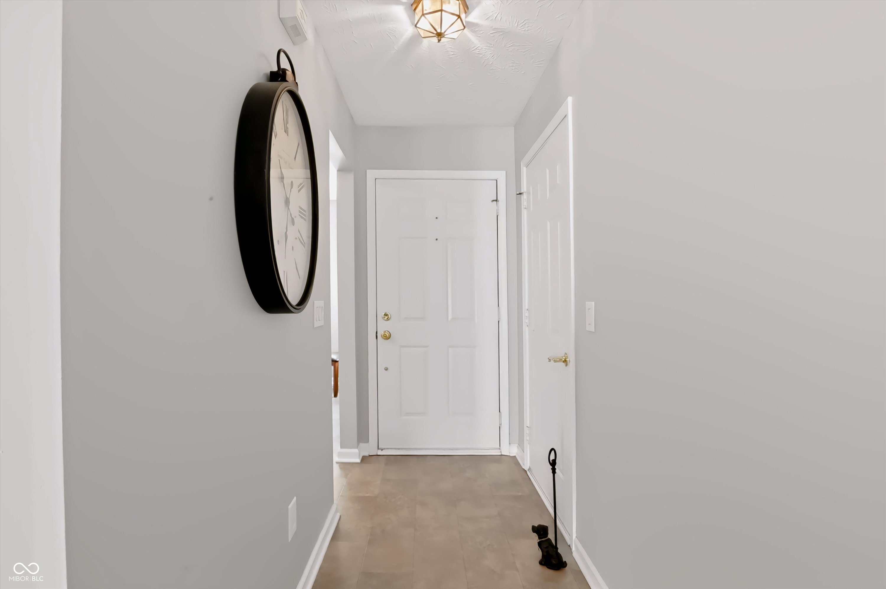 2053 Acorn Boulevard