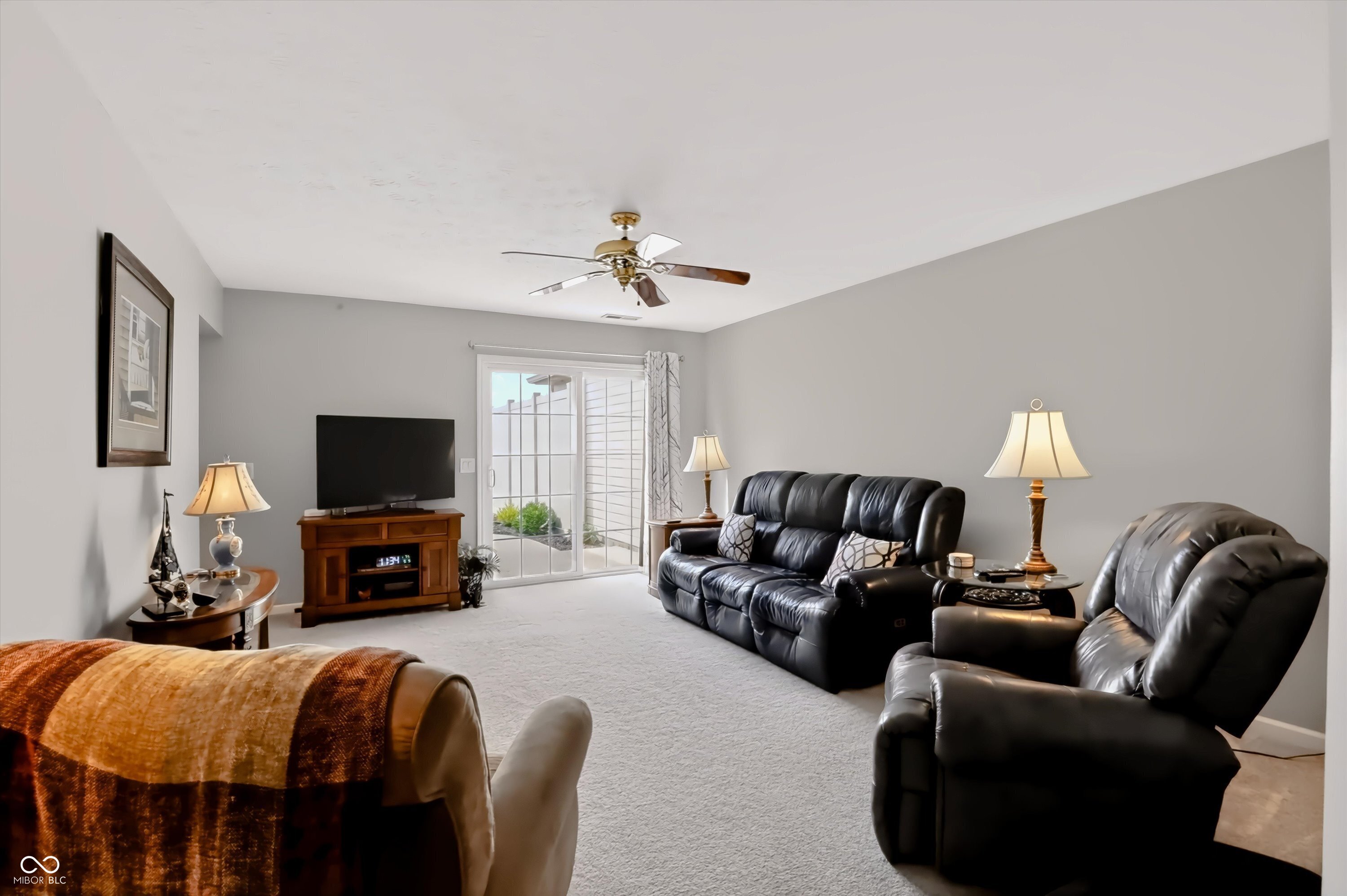 2053 Acorn Boulevard