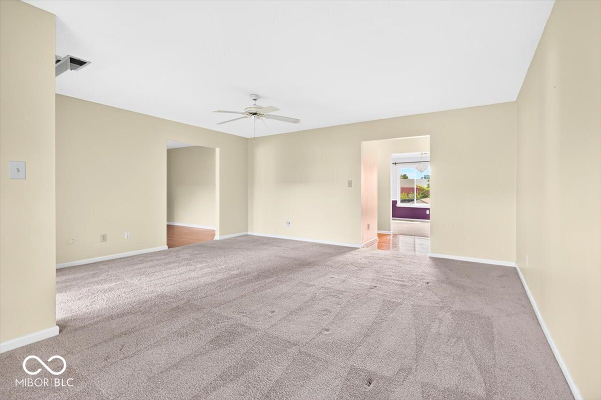 528 E Hunters Drive Unit: D