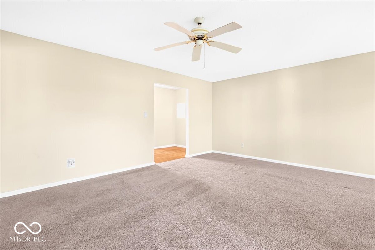 528 E Hunters Drive Unit: D
