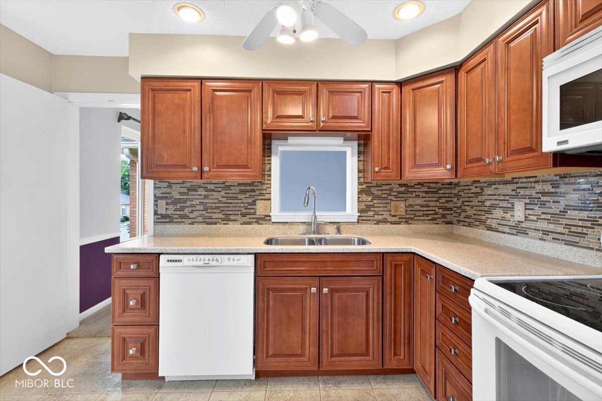 528 E Hunters Drive Unit: D