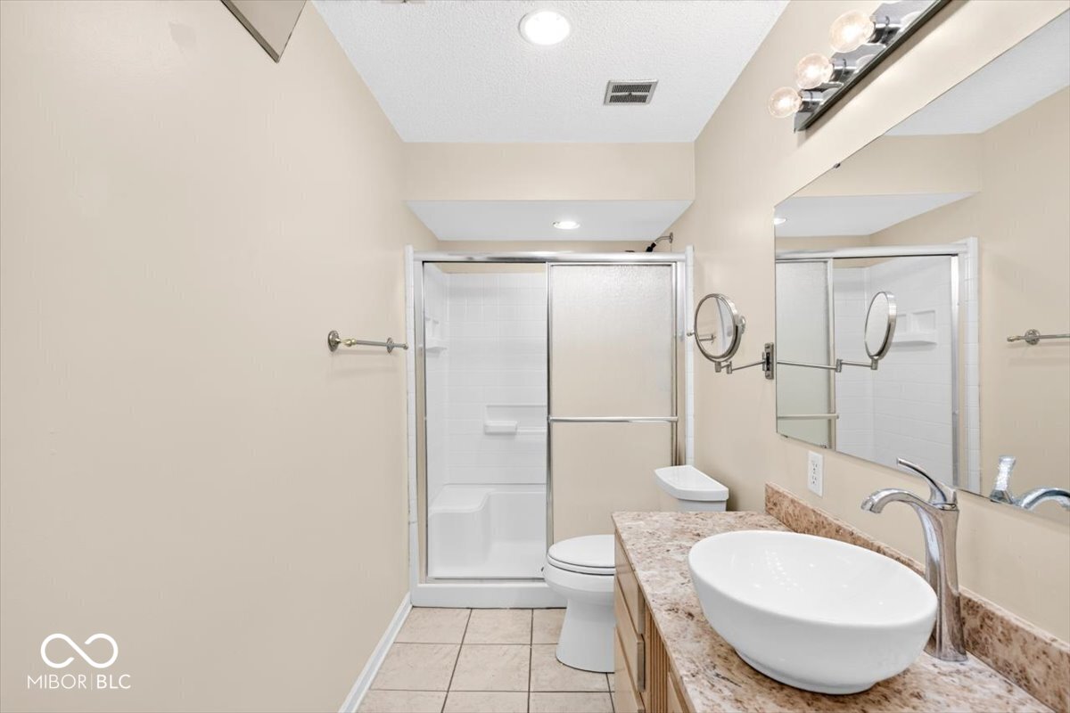 528 E Hunters Drive Unit: D