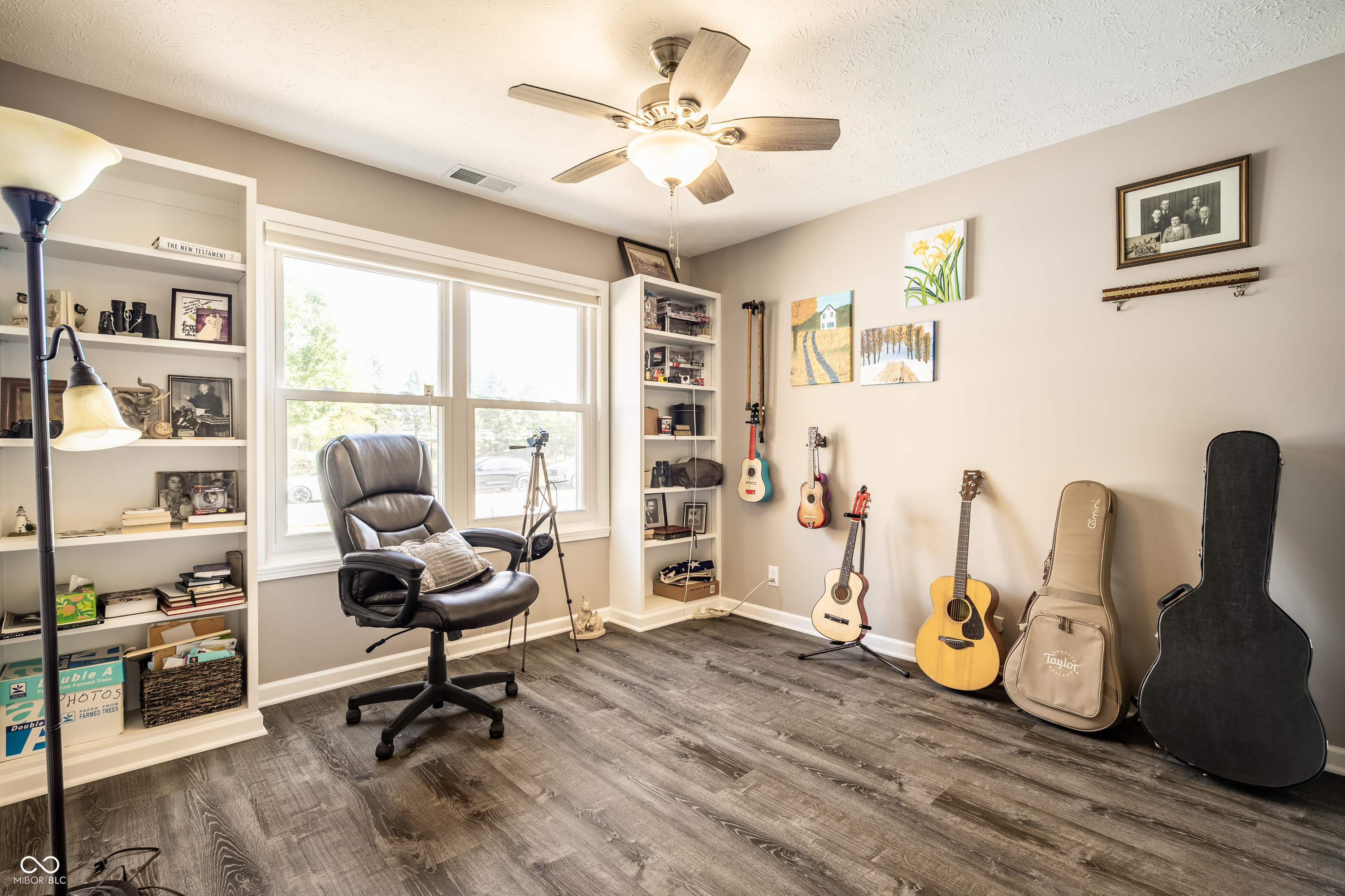 1525 Quail Glen