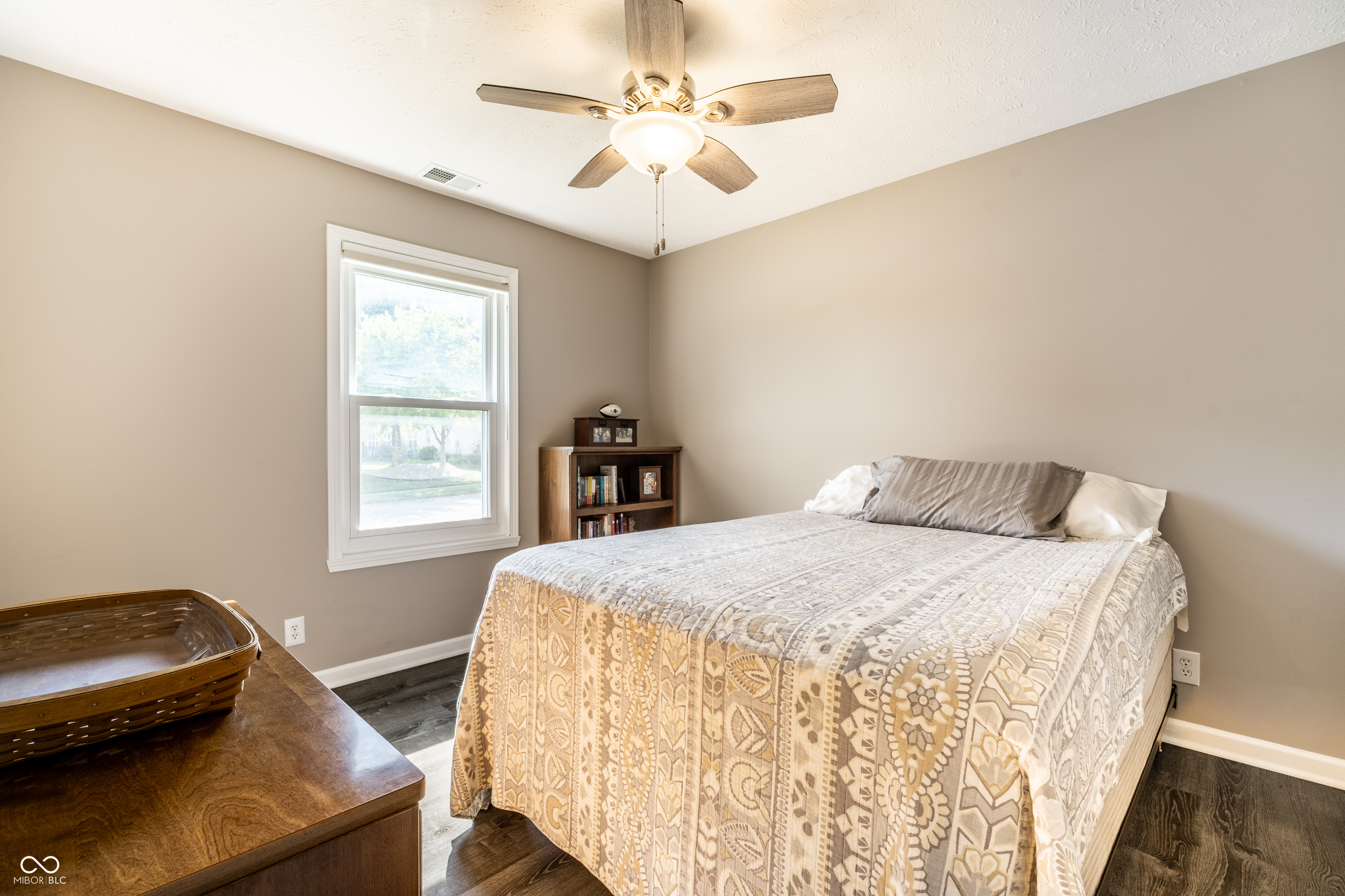 1525 Quail Glen