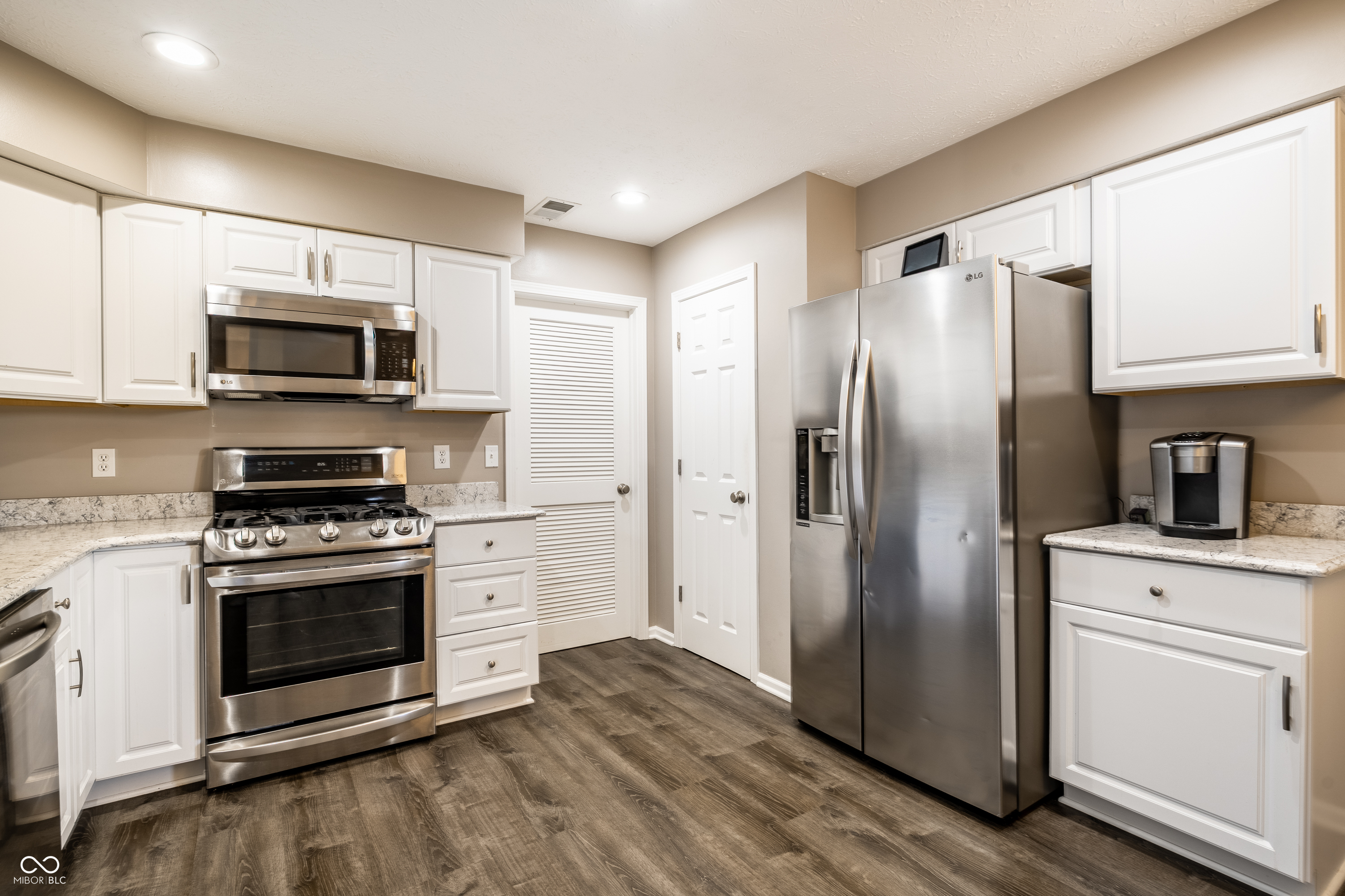 1525 Quail Glen