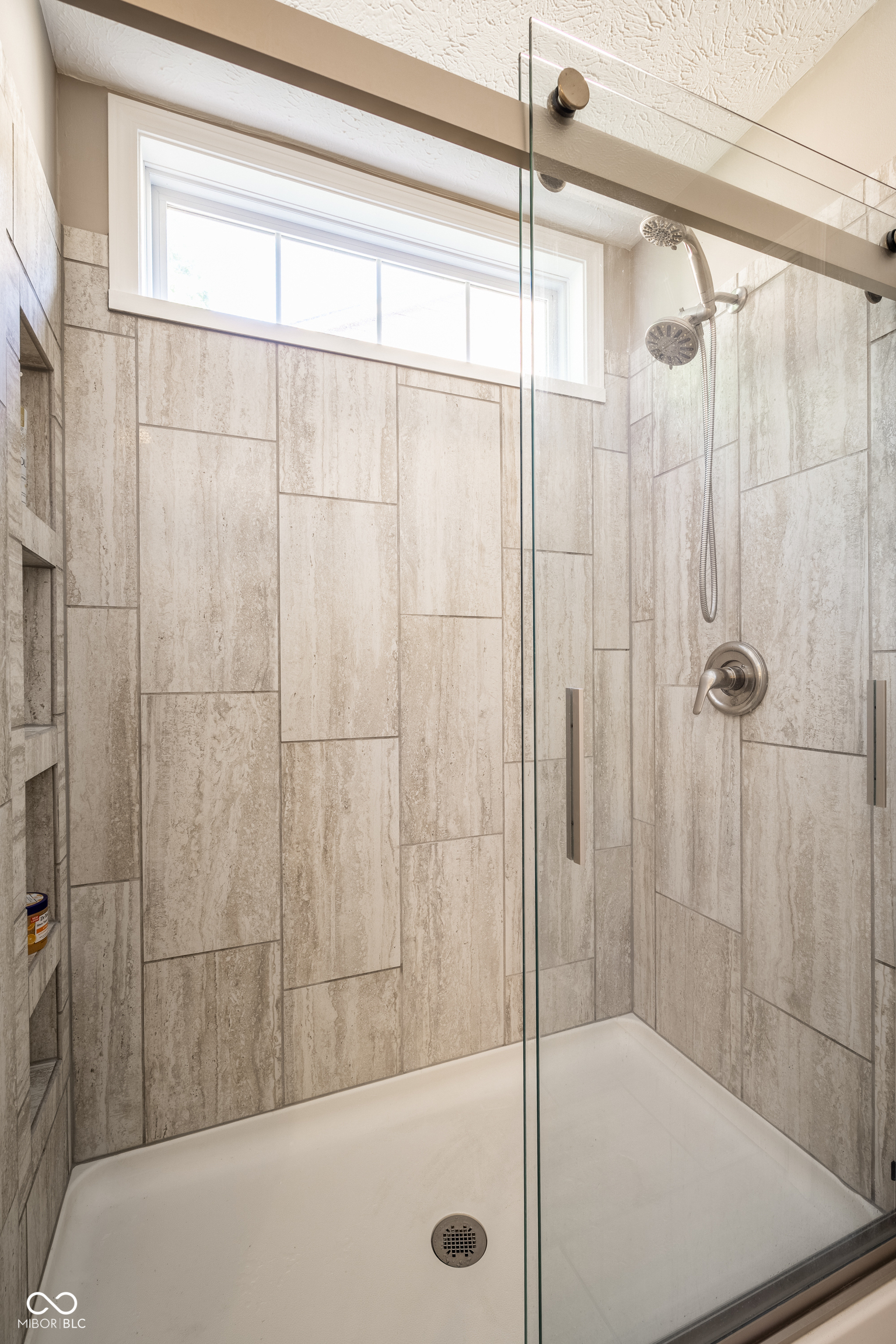 1525 Quail Glen