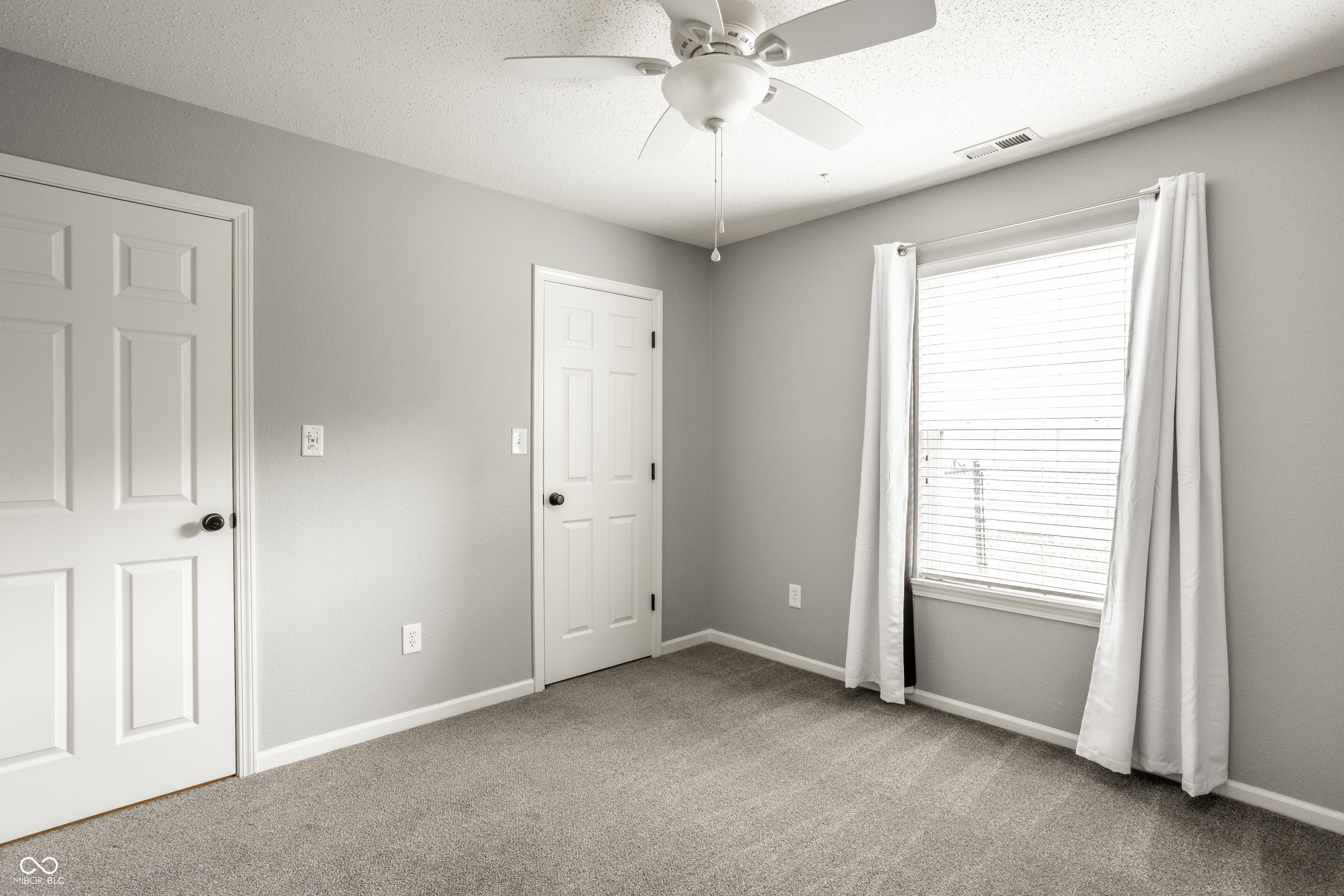 6115 Green Glade Drive